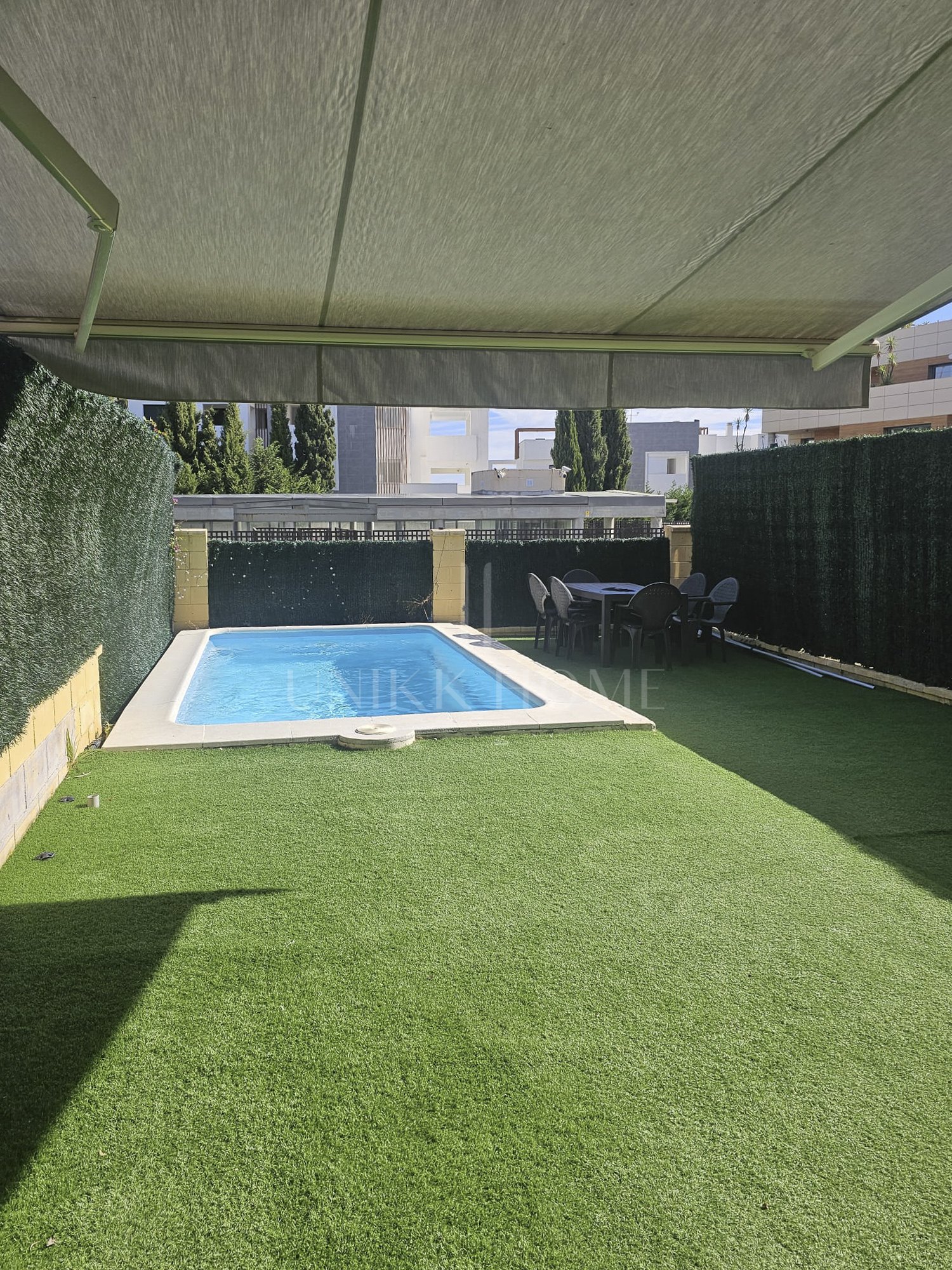 Town House for sale in Cancelada, Estepona East