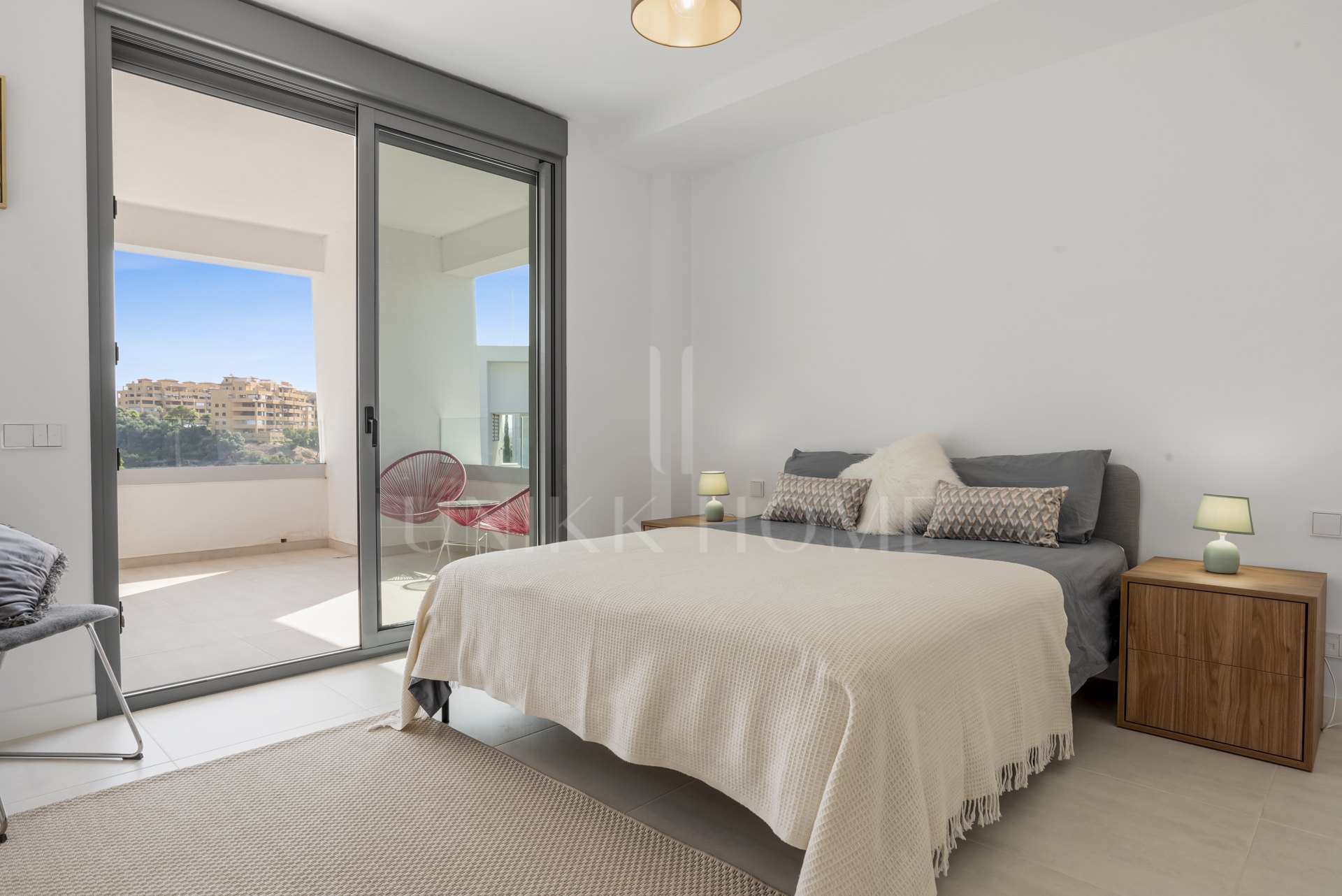 Ático en venta en Vanian Green Village, Estepona Este