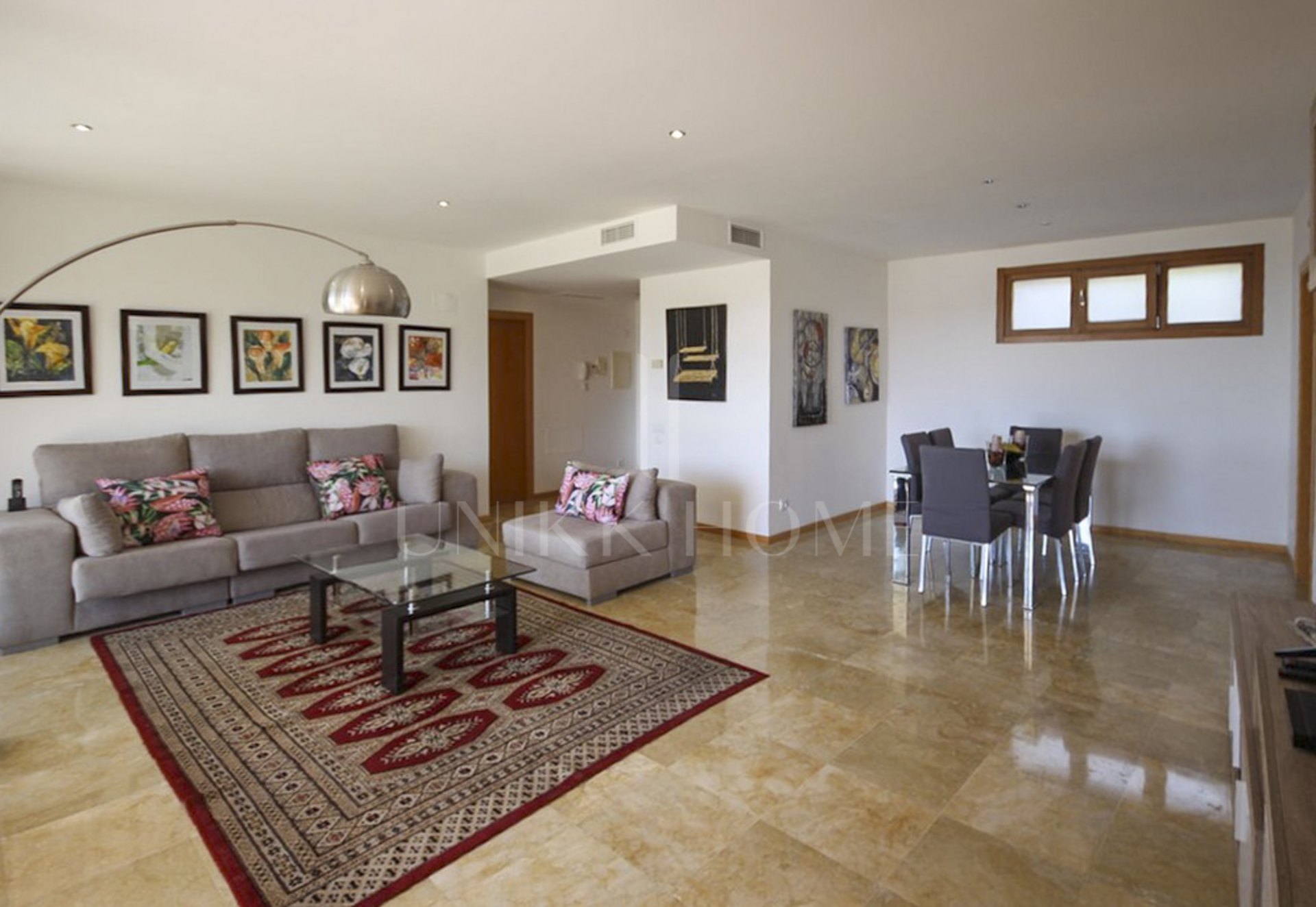 Apartamento Planta Baja en venta en Lomas de los Monteros, Marbella Este