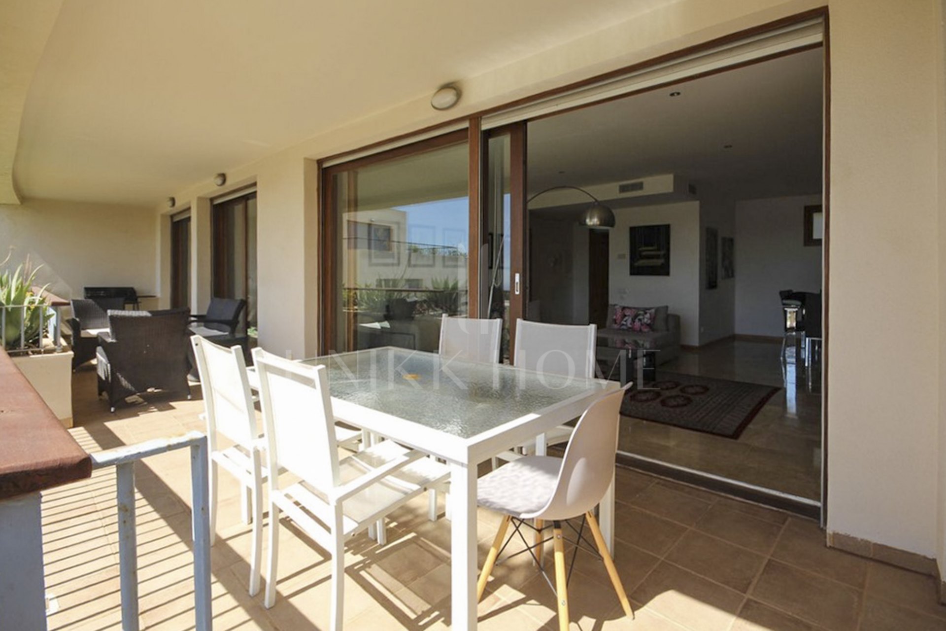 Apartamento Planta Baja en venta en Lomas de los Monteros, Marbella Este