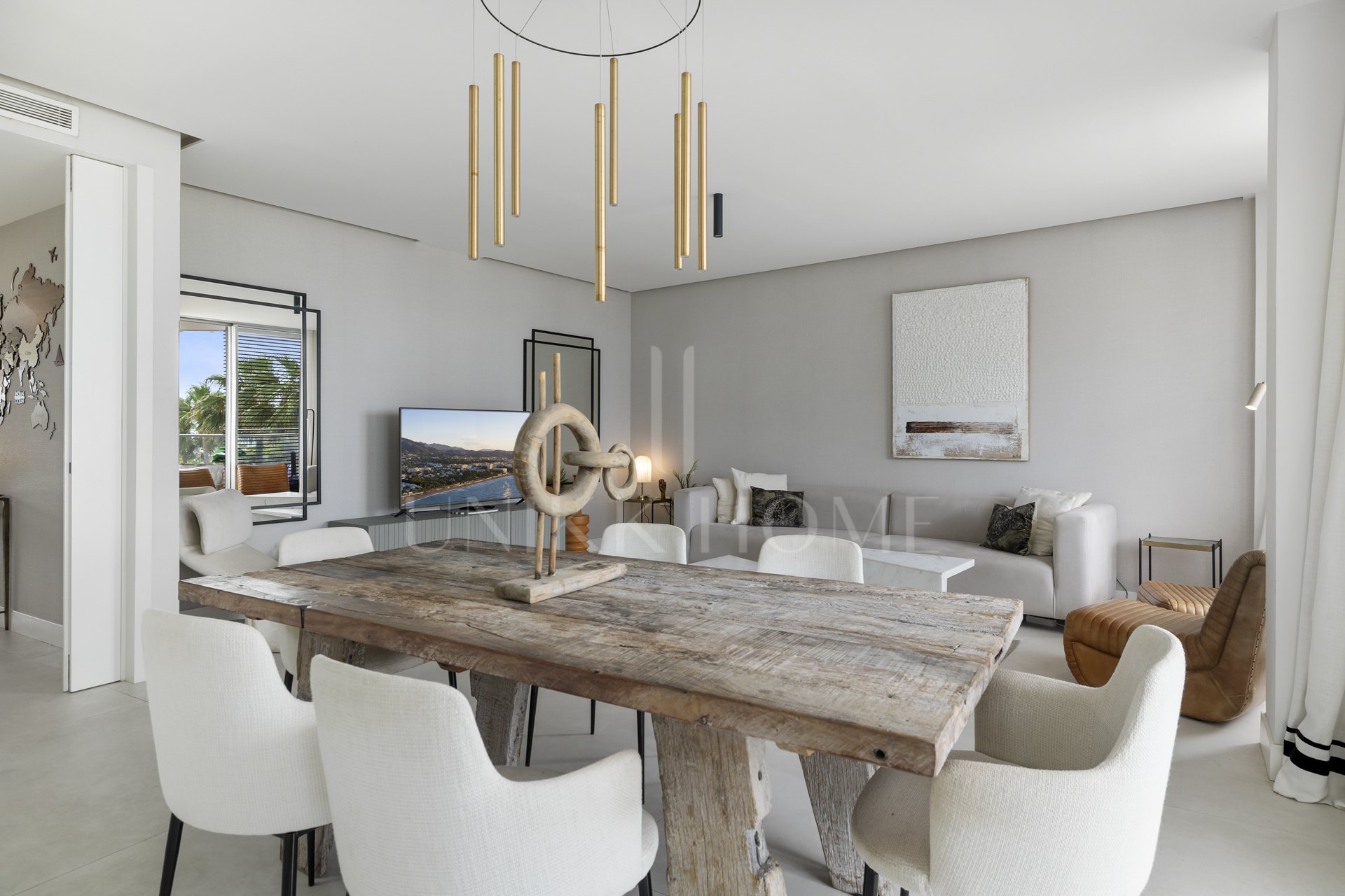 Apartamento en venta en The Edge, Estepona Oeste