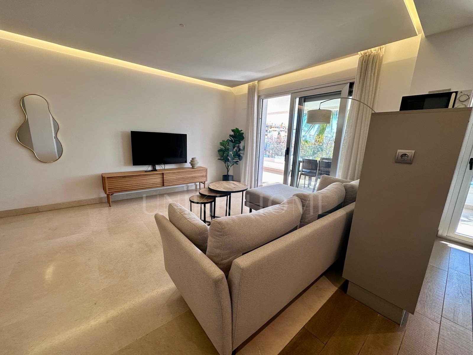 Apartamento en venta en Cortijo Blanco, San Pedro de Alcantara