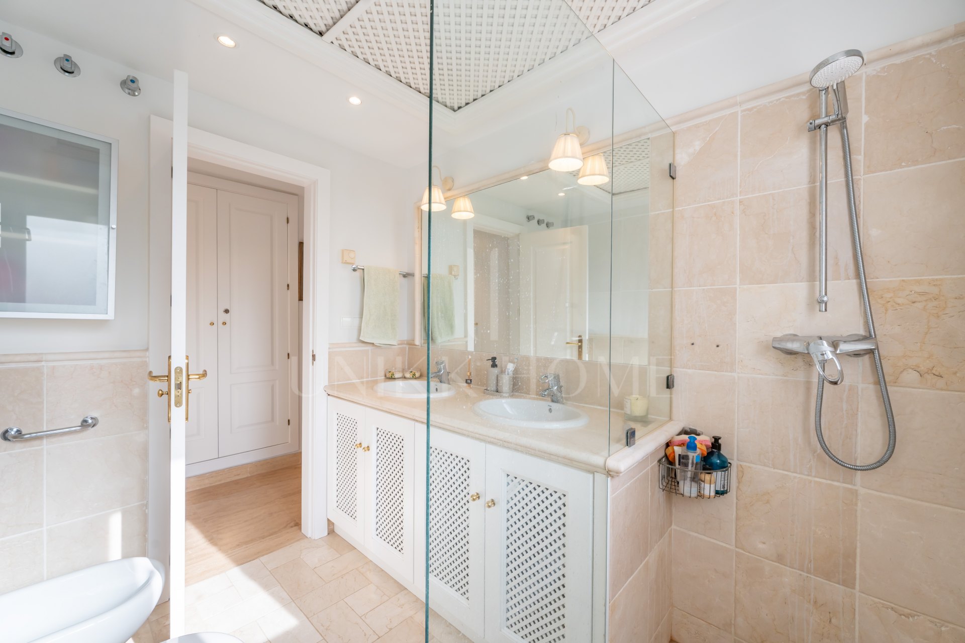 Apartamento en venta en Rio Real, Marbella Este