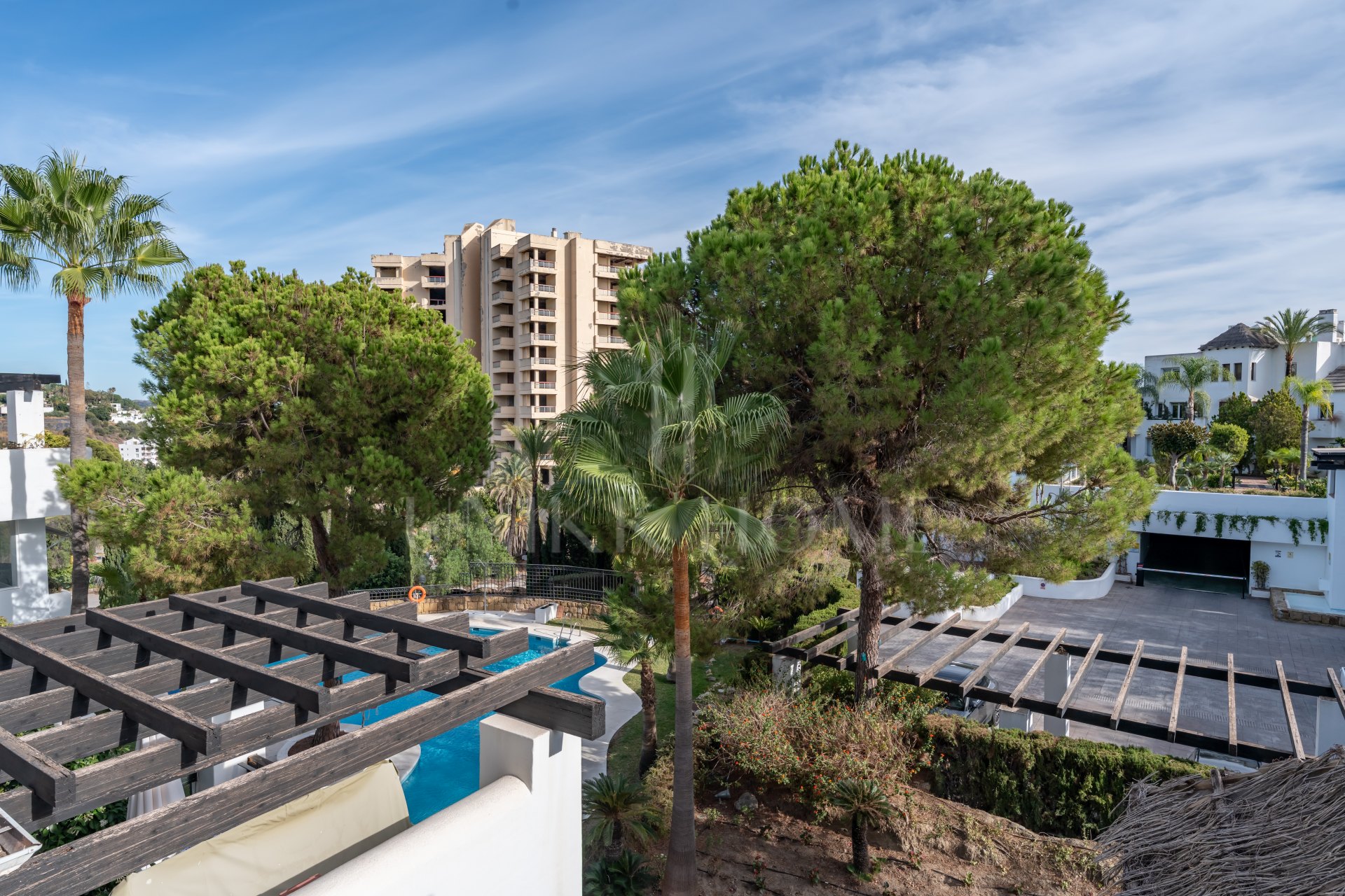 Apartamento en venta en Rio Real, Marbella Este