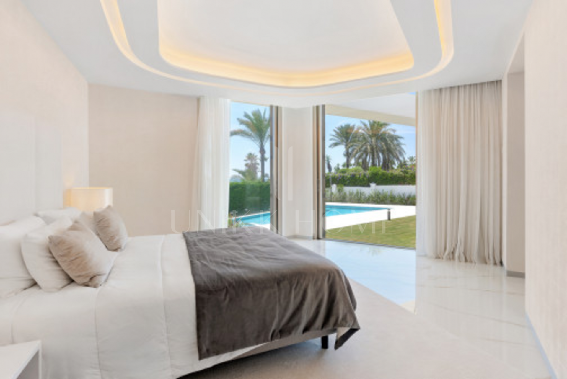 Villa en venta en Los Monteros Playa, Marbella Este