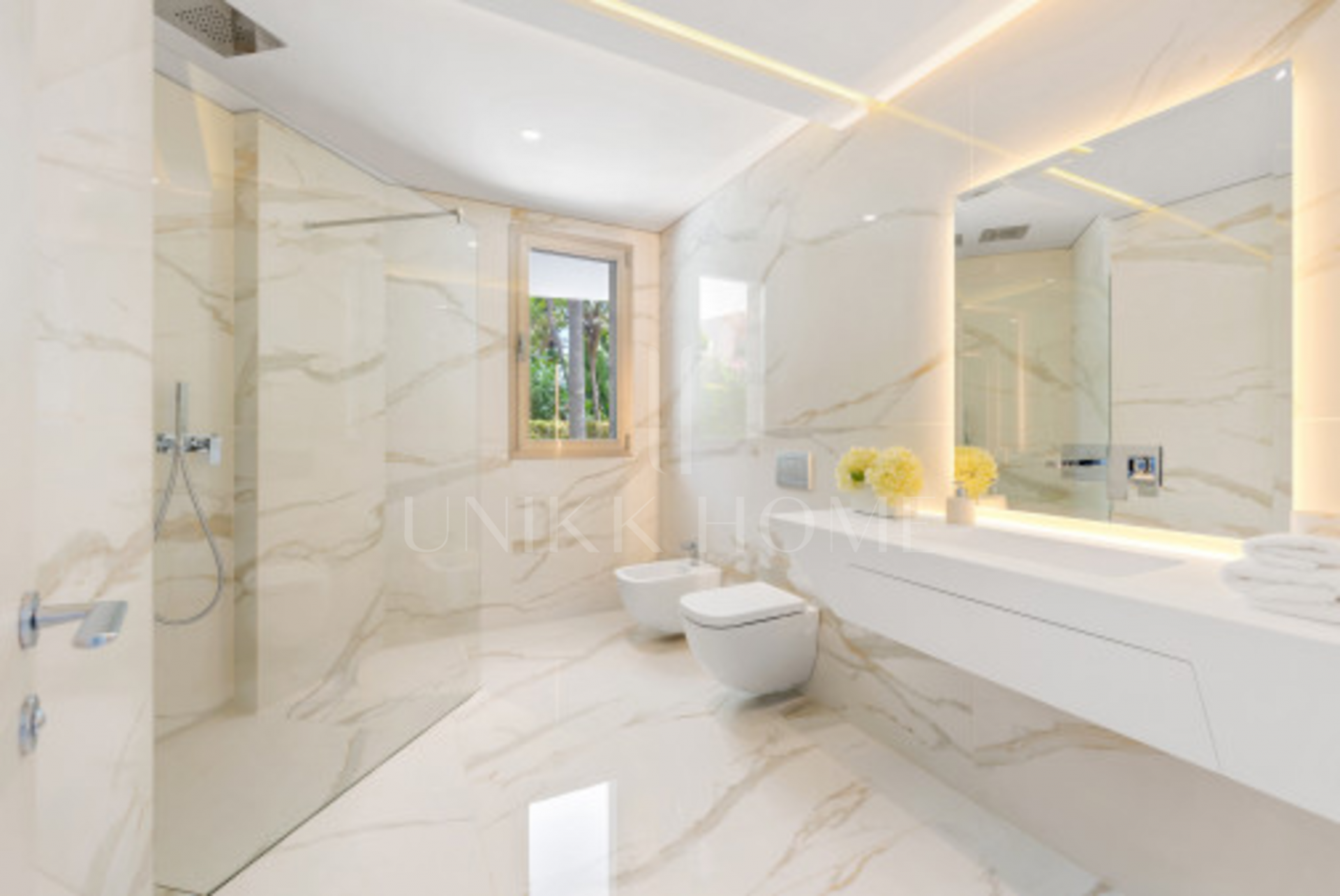 Villa en venta en Los Monteros Playa, Marbella Este