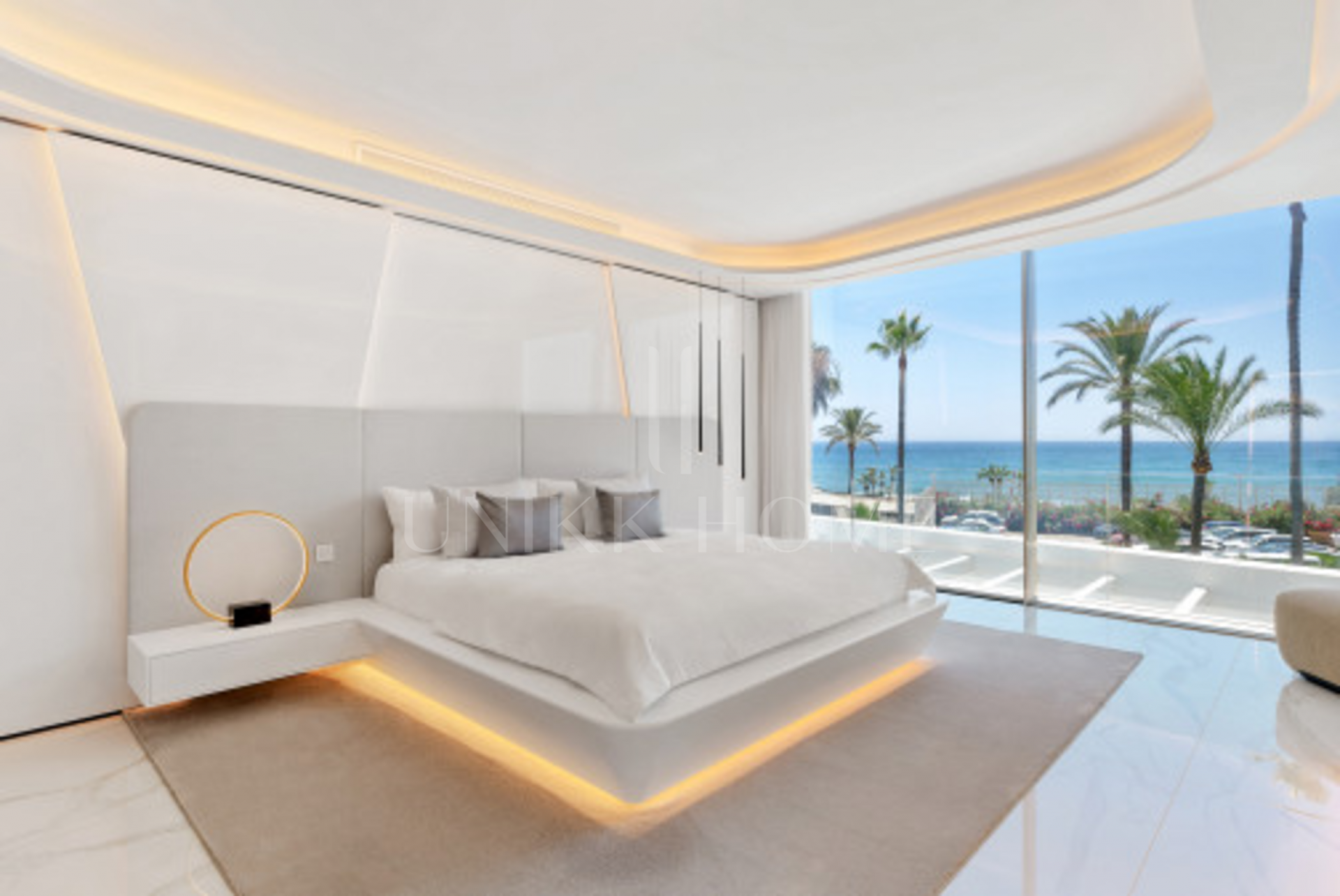 Villa en venta en Los Monteros Playa, Marbella Este