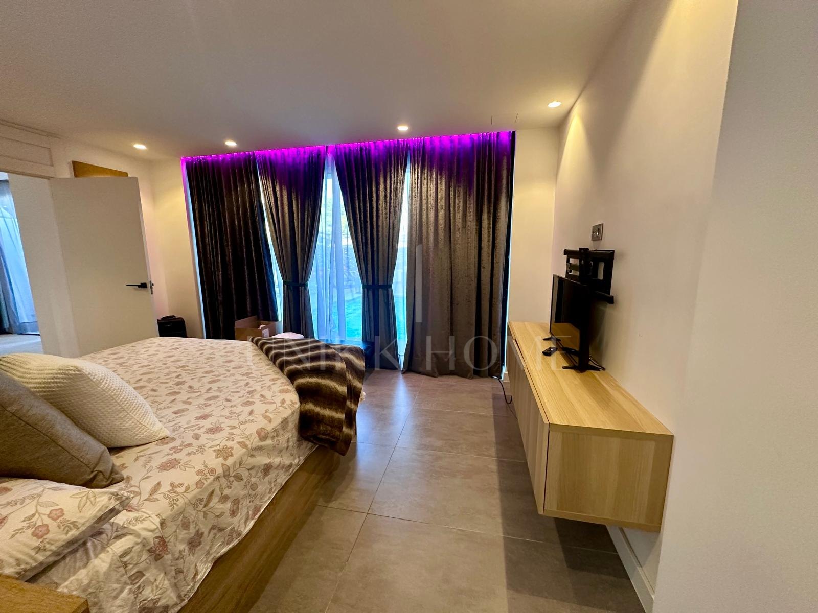 MODERNO APARTAMENTO BAJO - TOTALMENTE REFORMADO Y CON PISCINA PRIVADA.