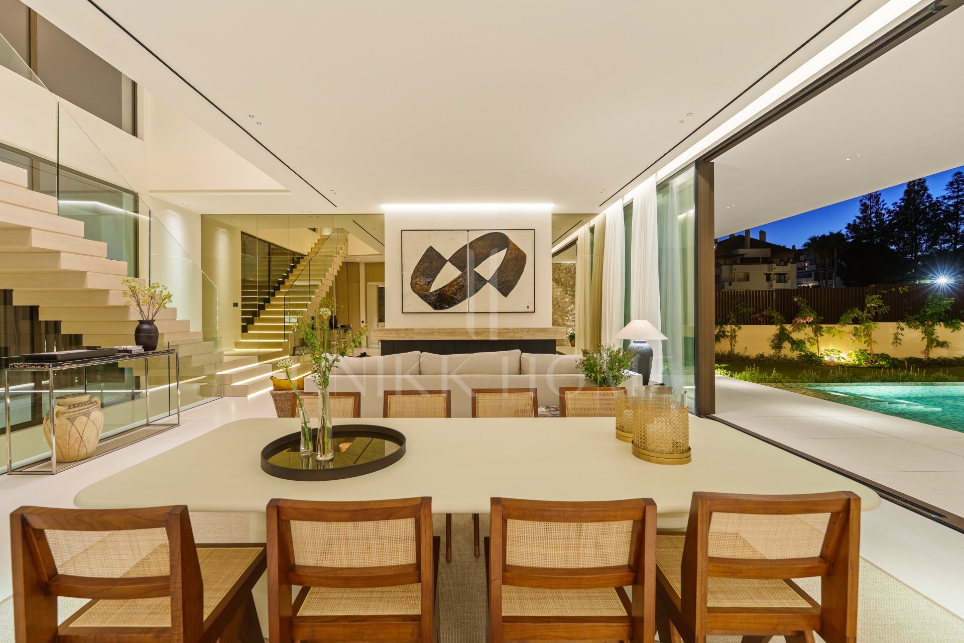 Villa en venta en Las Lomas del Marbella Club, Marbella Milla de Oro