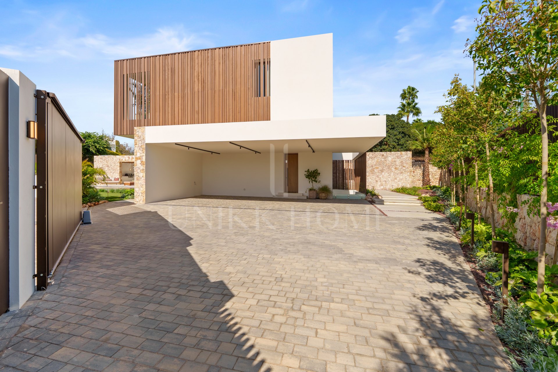 Villa en venta en Las Lomas del Marbella Club, Marbella Milla de Oro