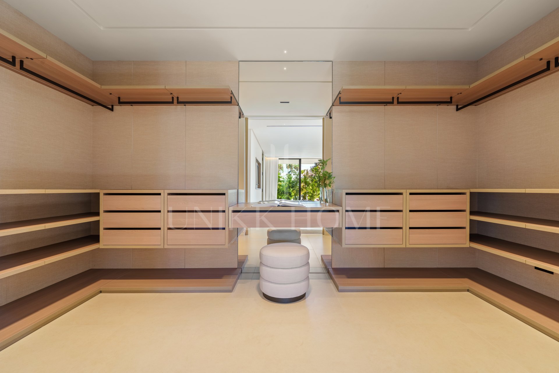 Villa en venta en Las Lomas del Marbella Club, Marbella Milla de Oro