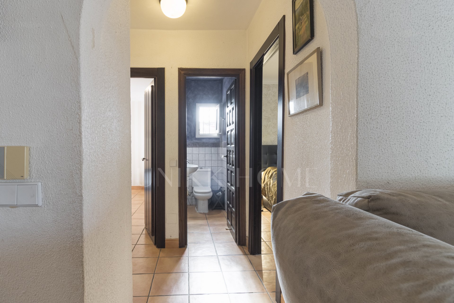 Exclusiva villa en venta en Marbella Este – Urbanización Costabella, segunda línea de playa