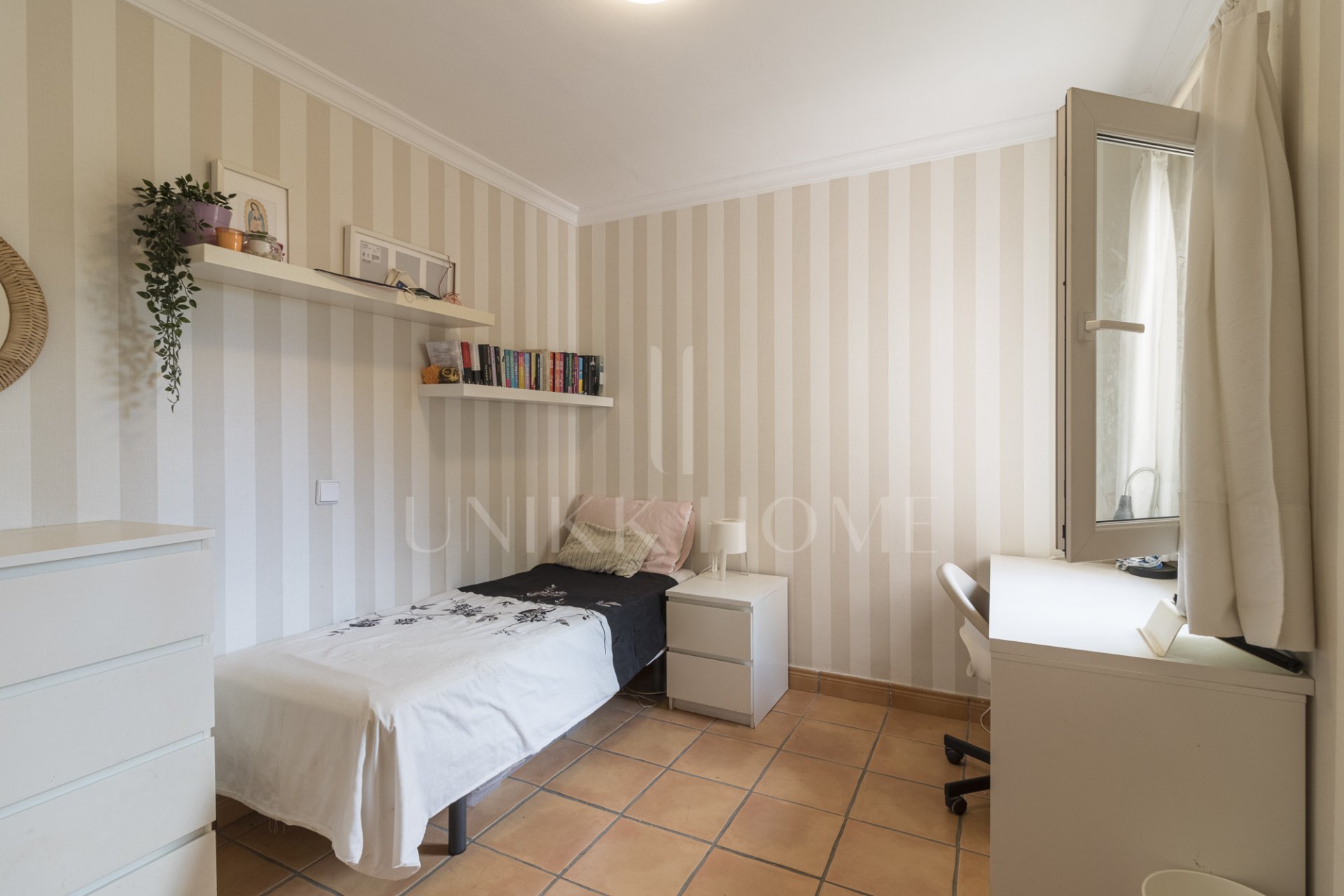 Exclusiva villa en venta en Marbella Este – Urbanización Costabella, segunda línea de playa