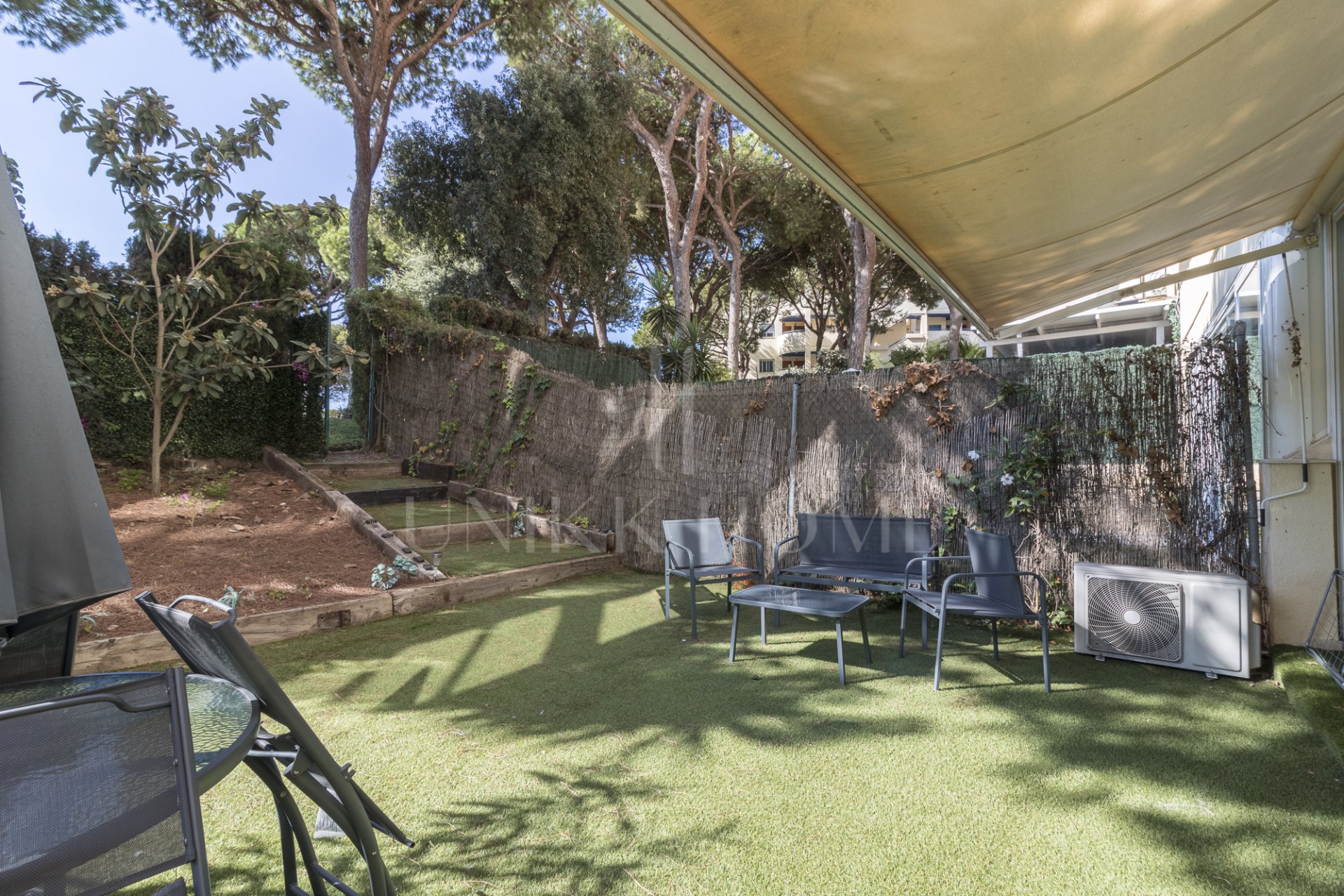 Apartamento Planta Baja en venta en El Romeral de Calahonda