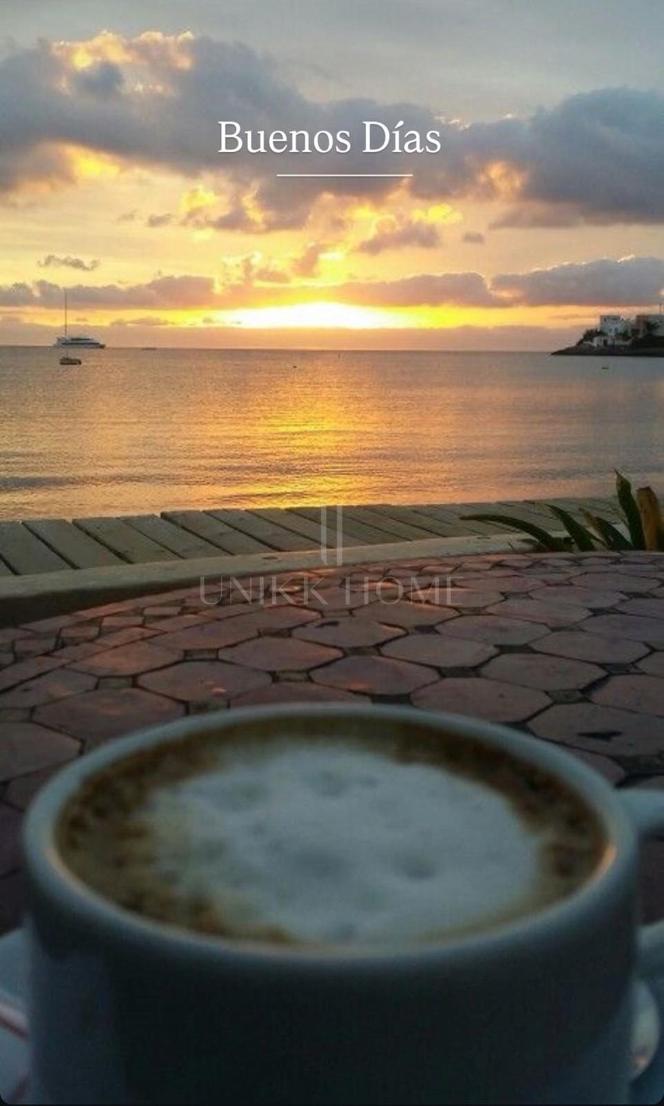 COMPLEJO UBICADO EN 1RA LINEA DE PLAYA!