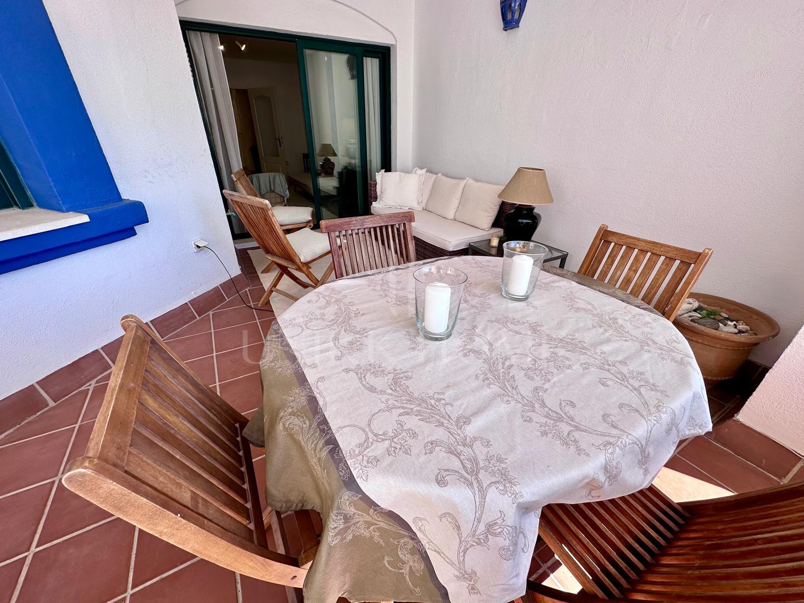 COMPLEJO UBICADO EN 1RA LINEA DE PLAYA!