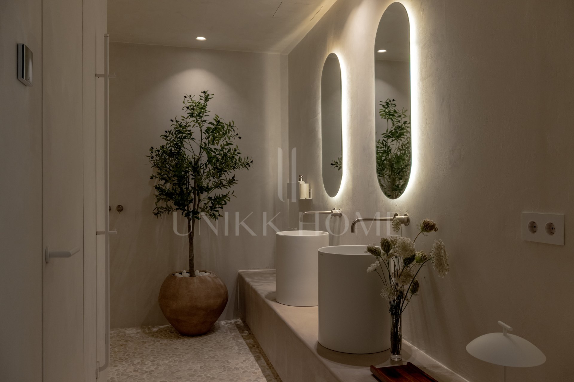 Duplex Penthouse for sale in Nagüeles, Marbella Golden Mile