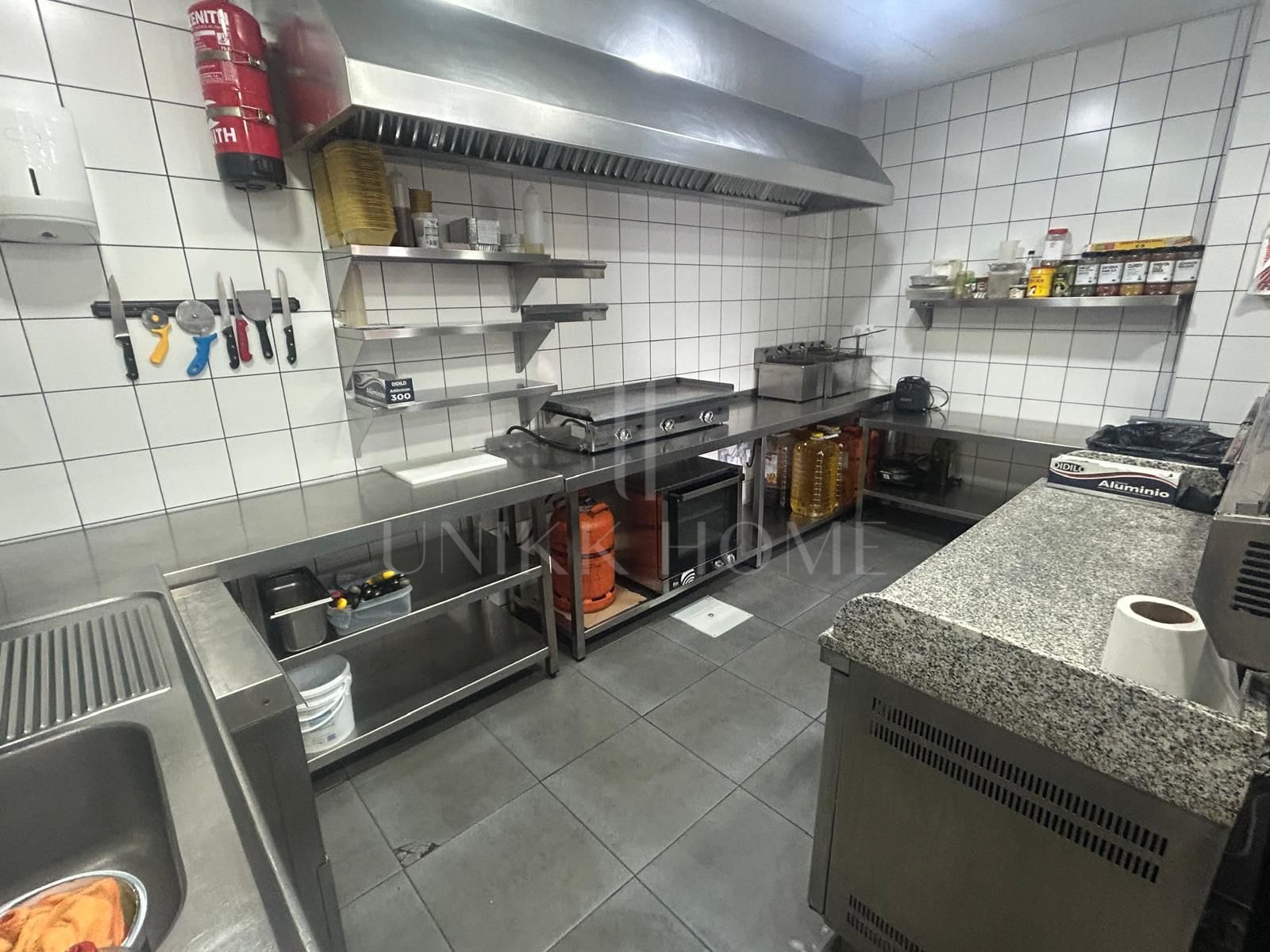 Bar for sale in Estepona Centre, Estepona Town