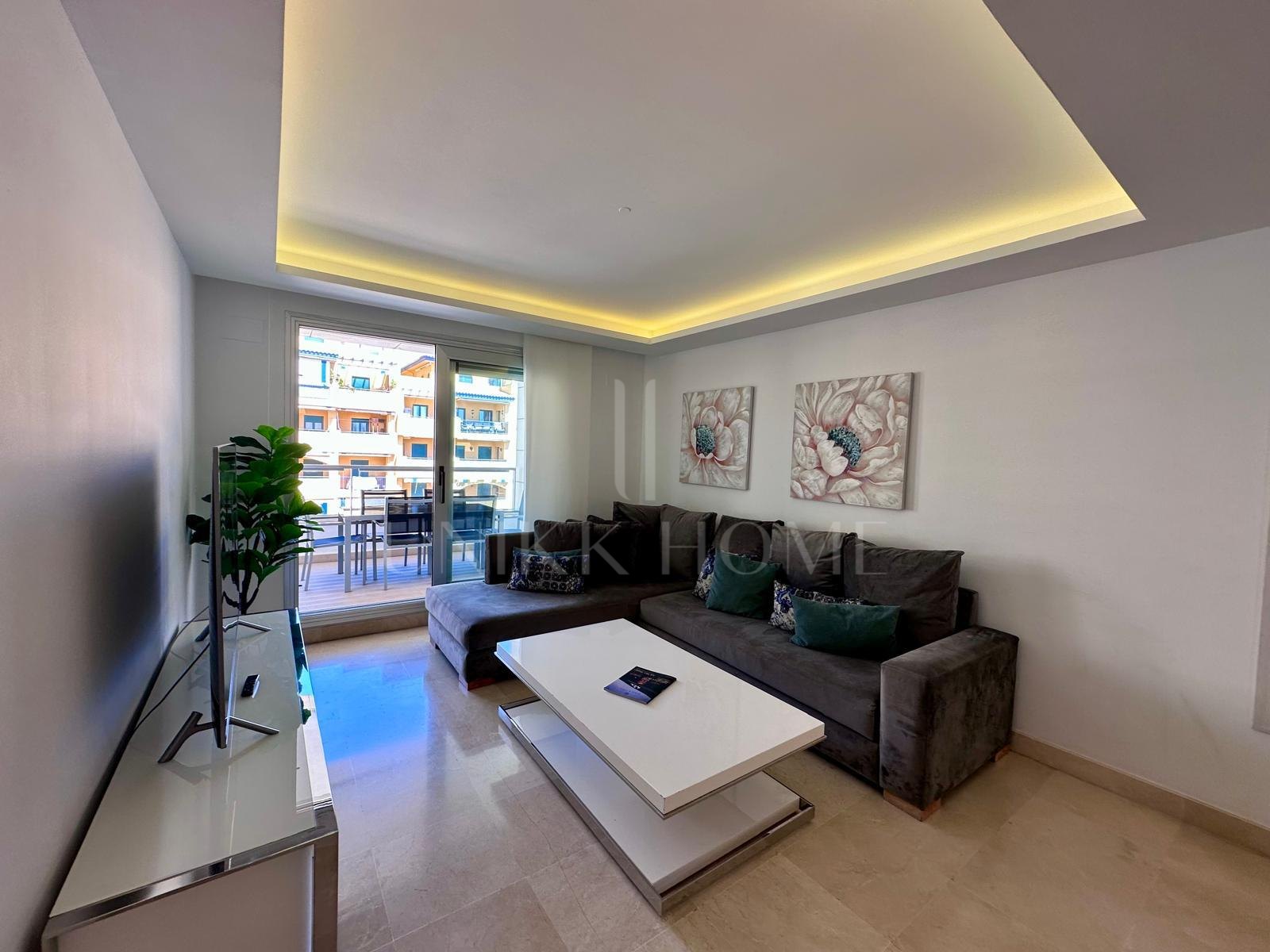 Atico Duplex en venta en Cortijo Blanco, San Pedro de Alcantara