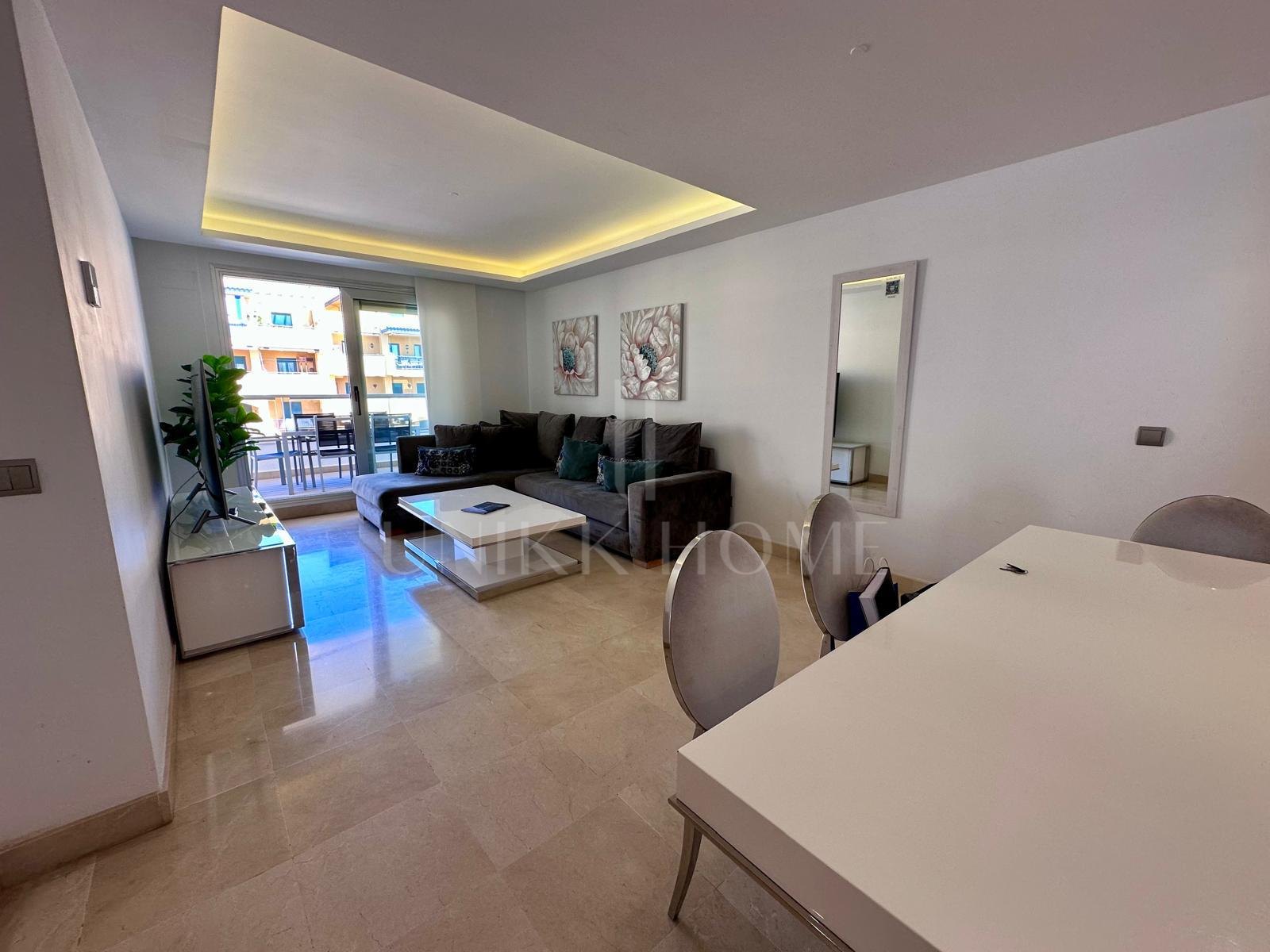 Atico Duplex en venta en Cortijo Blanco, San Pedro de Alcantara