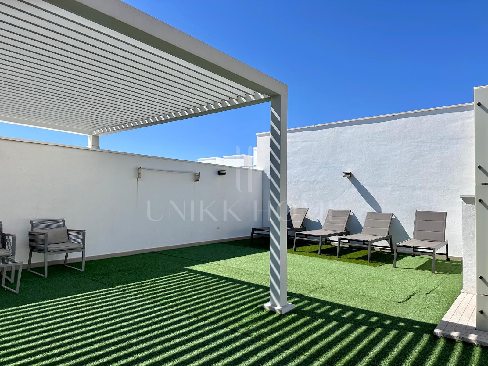 Atico Duplex en venta en Cortijo Blanco, San Pedro de Alcantara