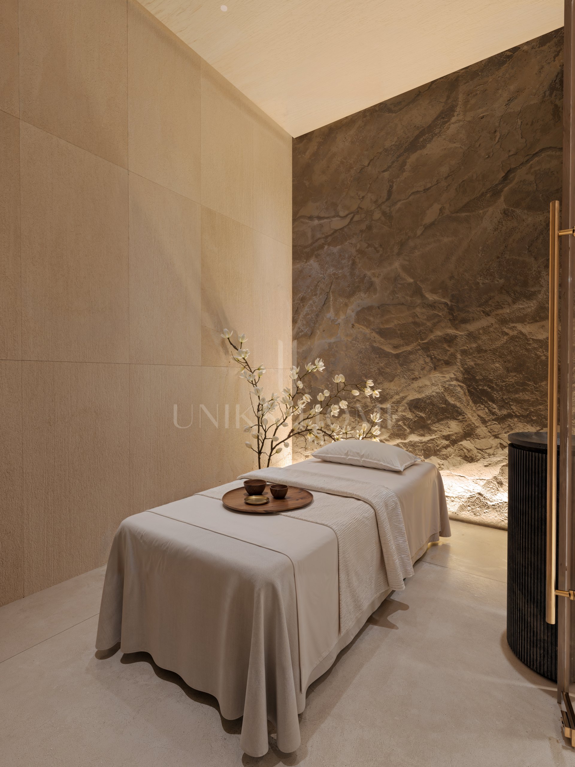 Ground Floor Apartment for sale in Estepona West