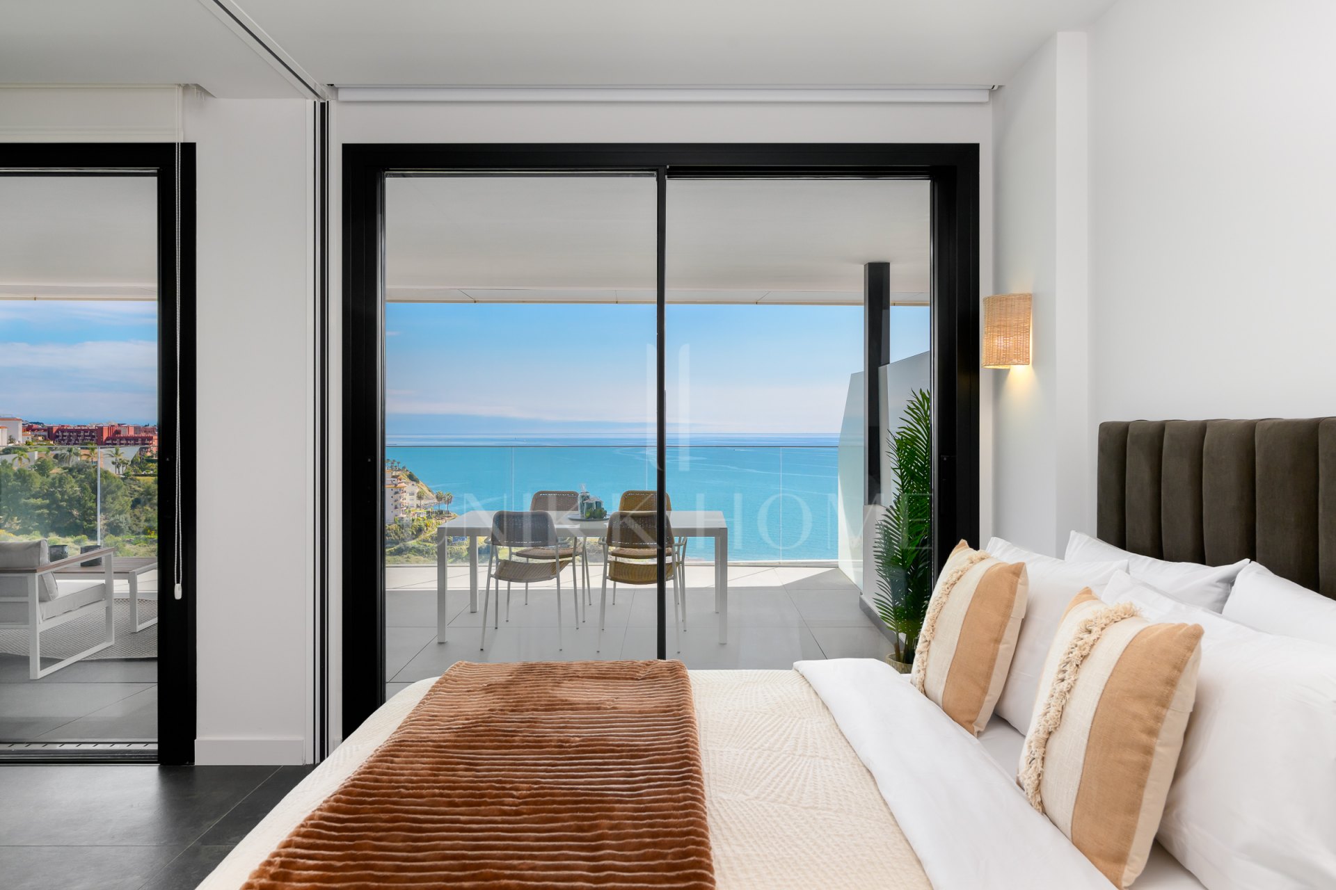 Excepcional apartamento de 2 dormitorios en la azotea con vistas panorámicas al mar | Carat, Reserva del Higuerón