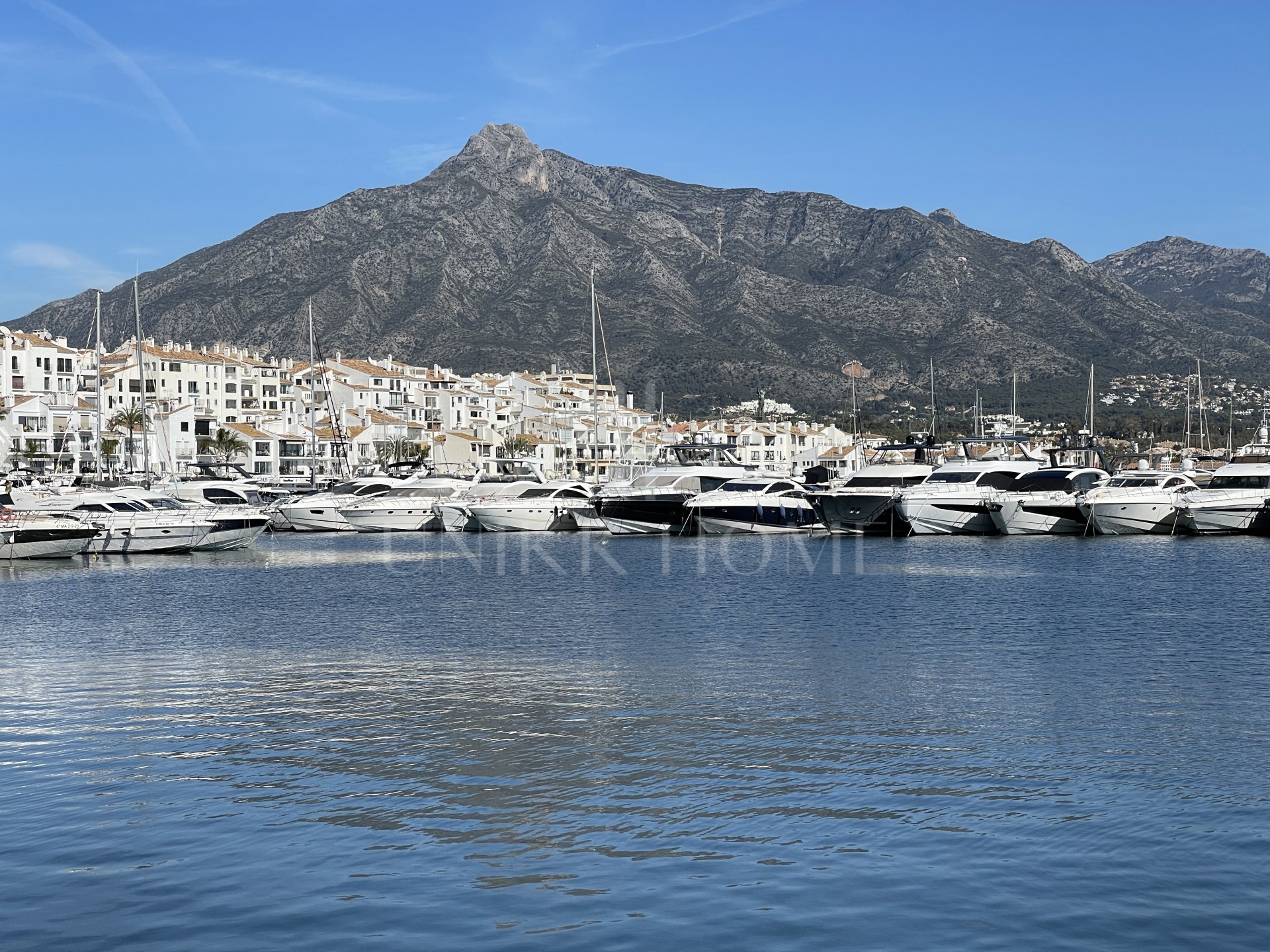 INVESTOR ALERT – Prime Marina Apartment in Puerto Banús with Panoramic Sea Views