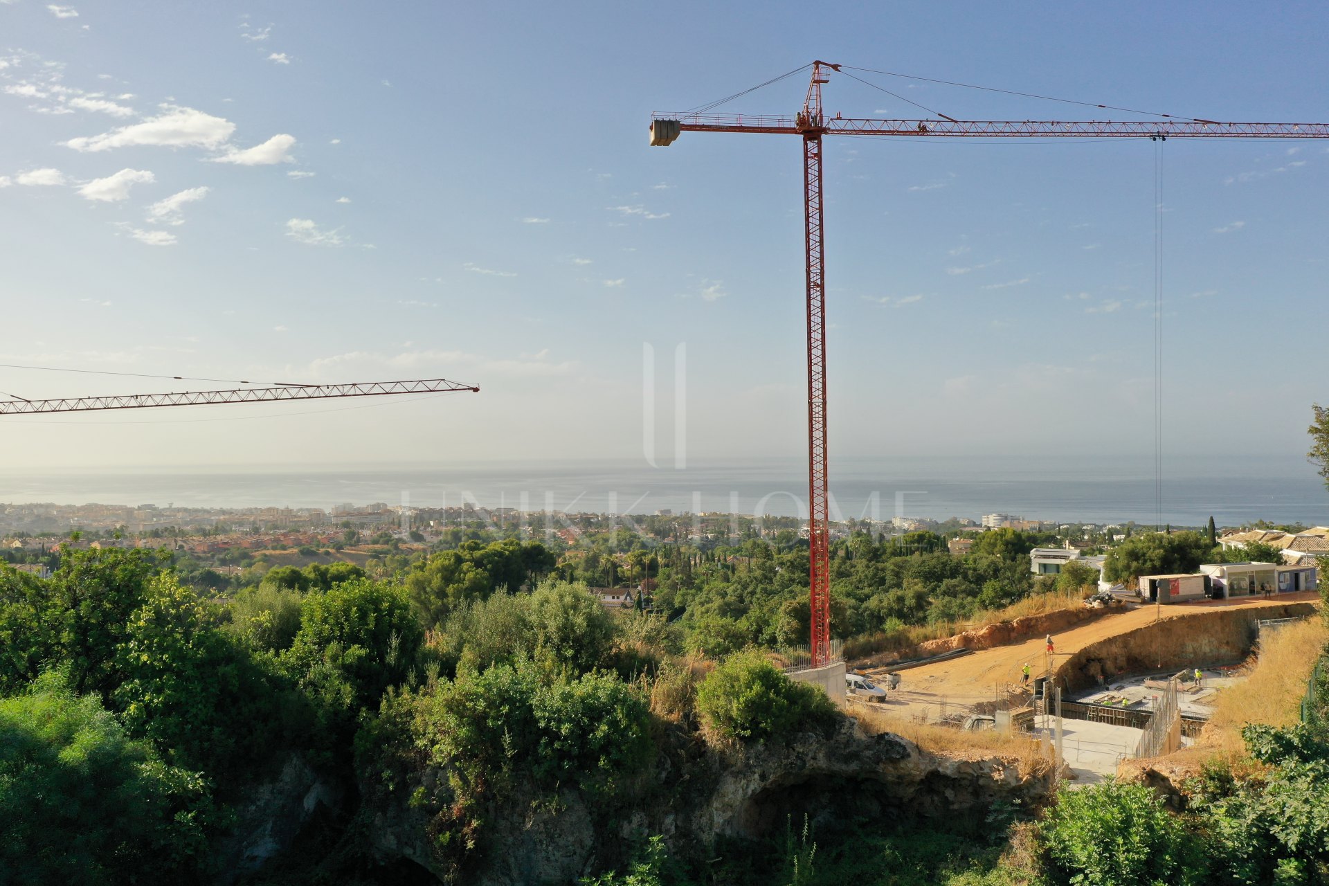 Plot for sale in Cascada de Camojan, Marbella Golden Mile