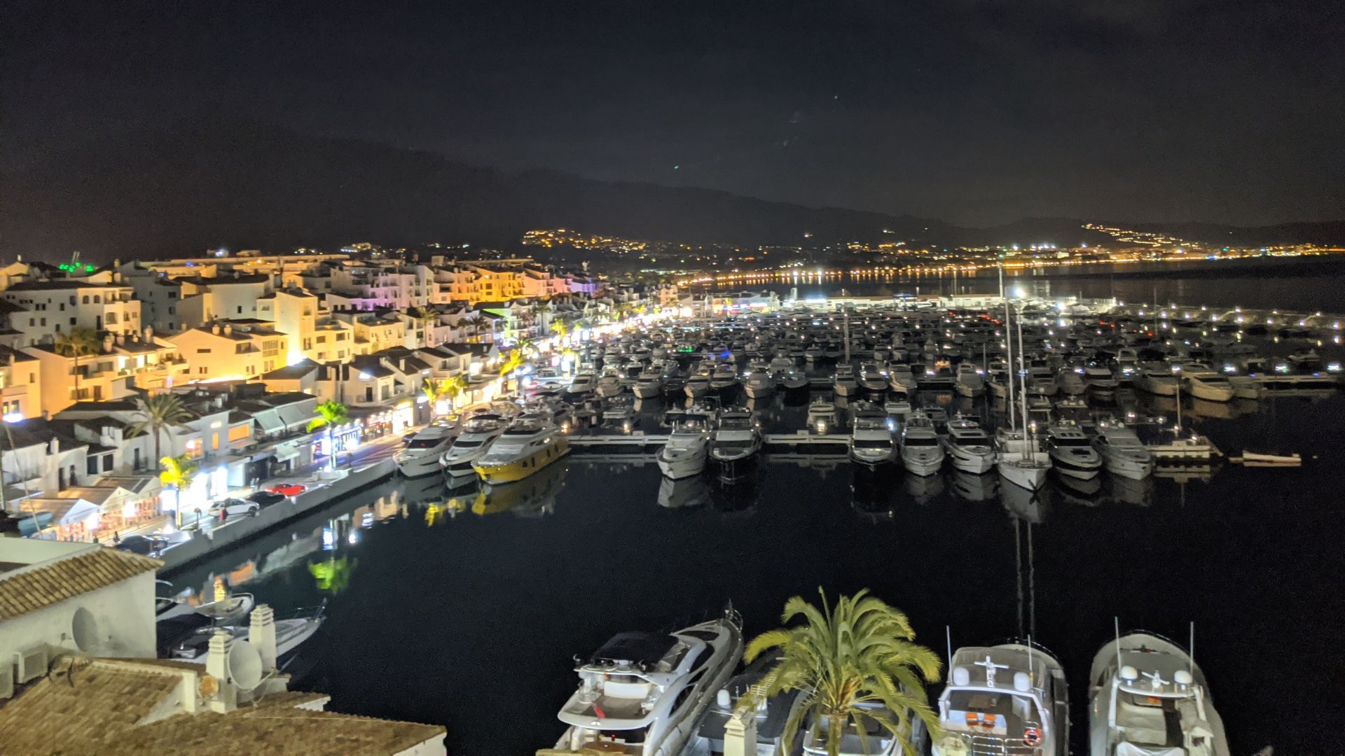 Marbella de noche