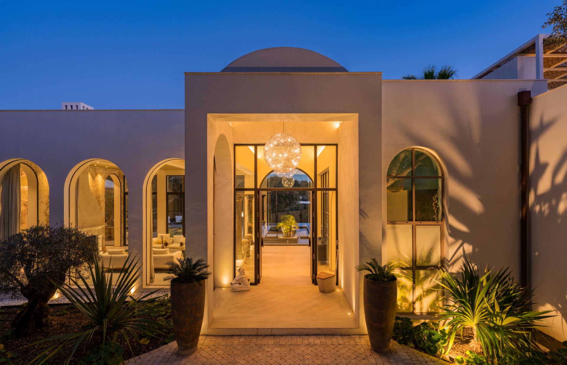 Elegance and exceptional Architecture