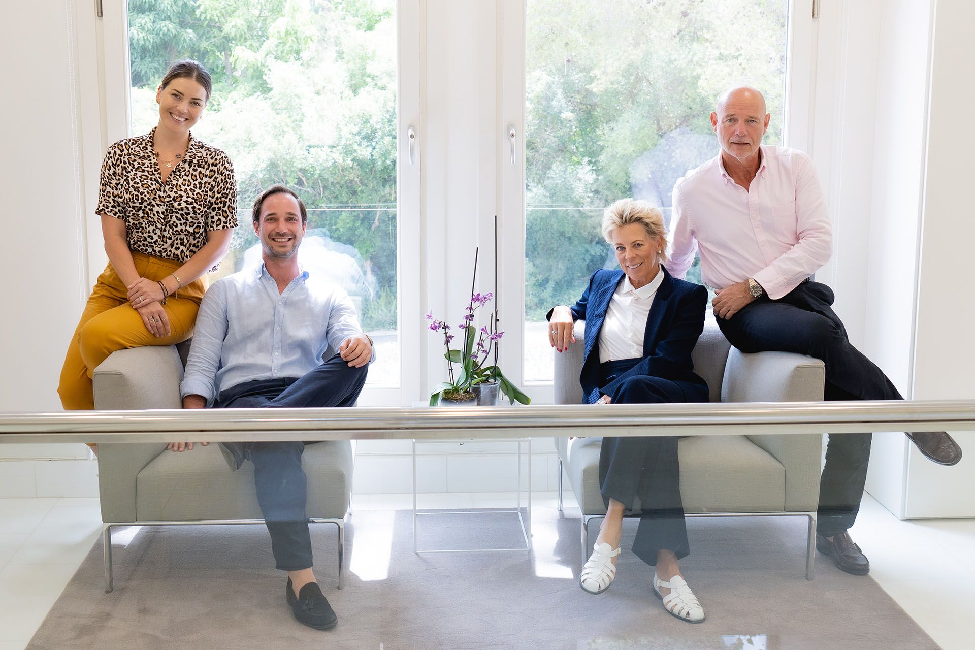 Camila Schüler, Jorge Marti, Stephanie. Noll, Charles Gubbins - Noll Sotogrande Real Estate 2022 © Agnès Des bois