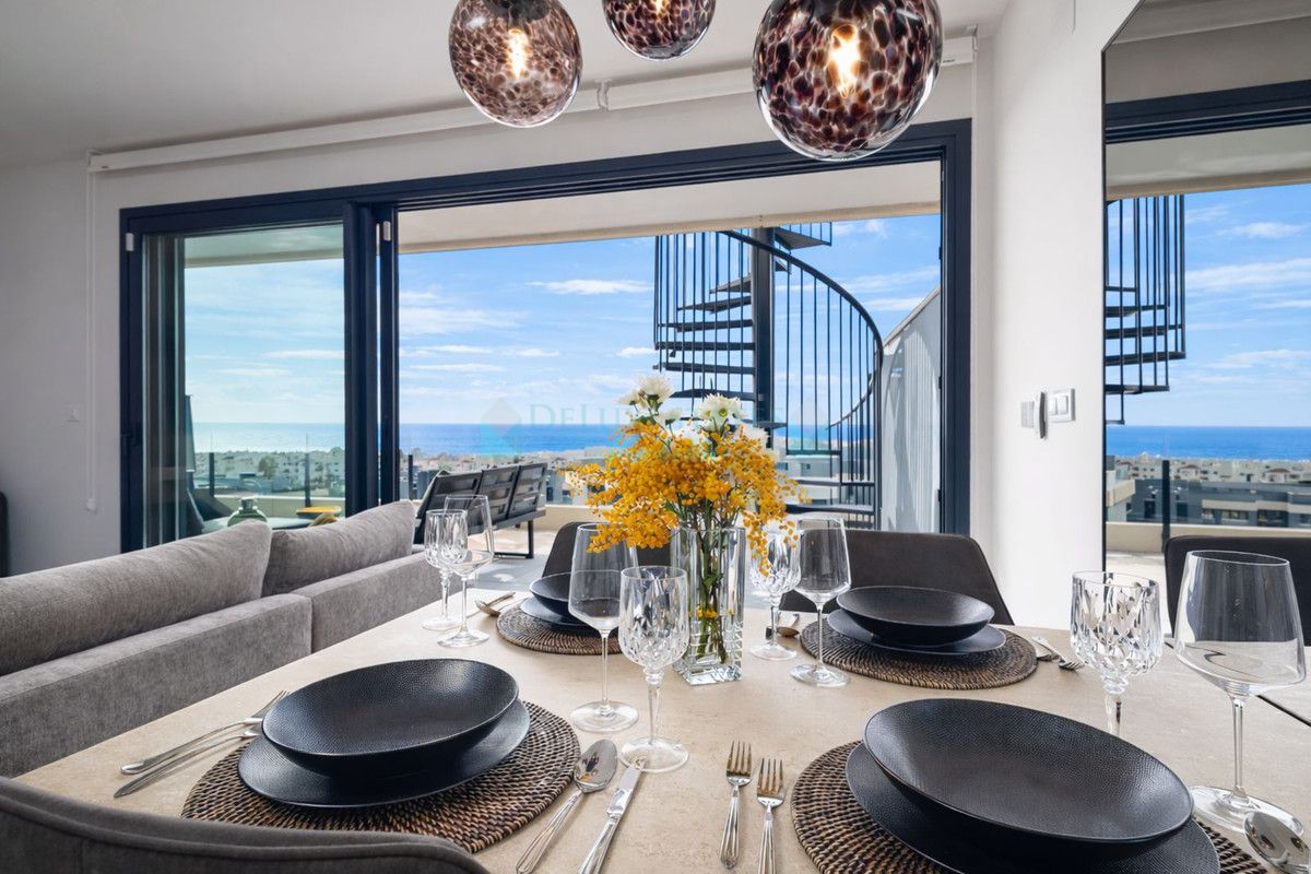 Ático en venta en Selwo, Estepona