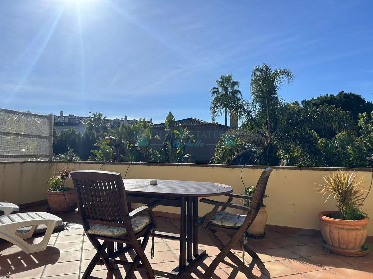Villa for rent in Elviria, Marbella East