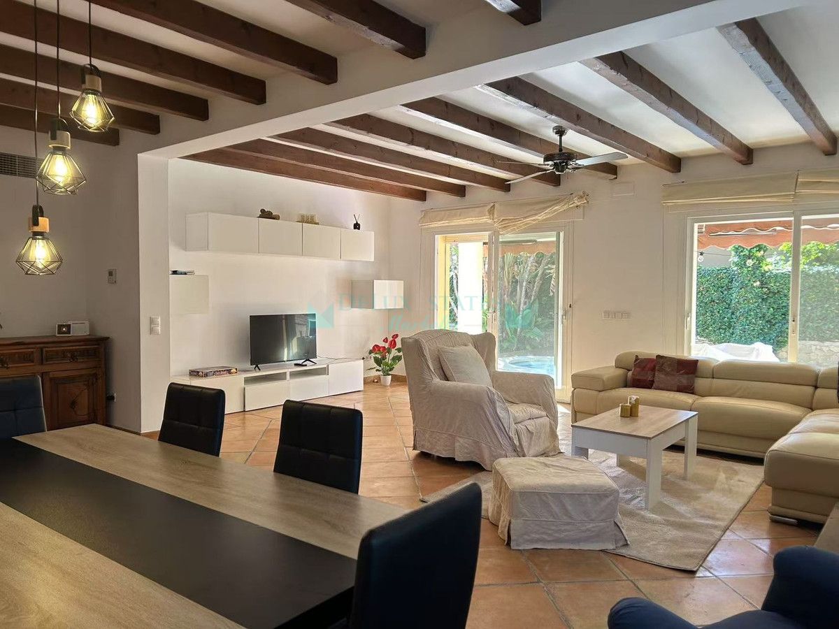 Villa for rent in Elviria, Marbella East