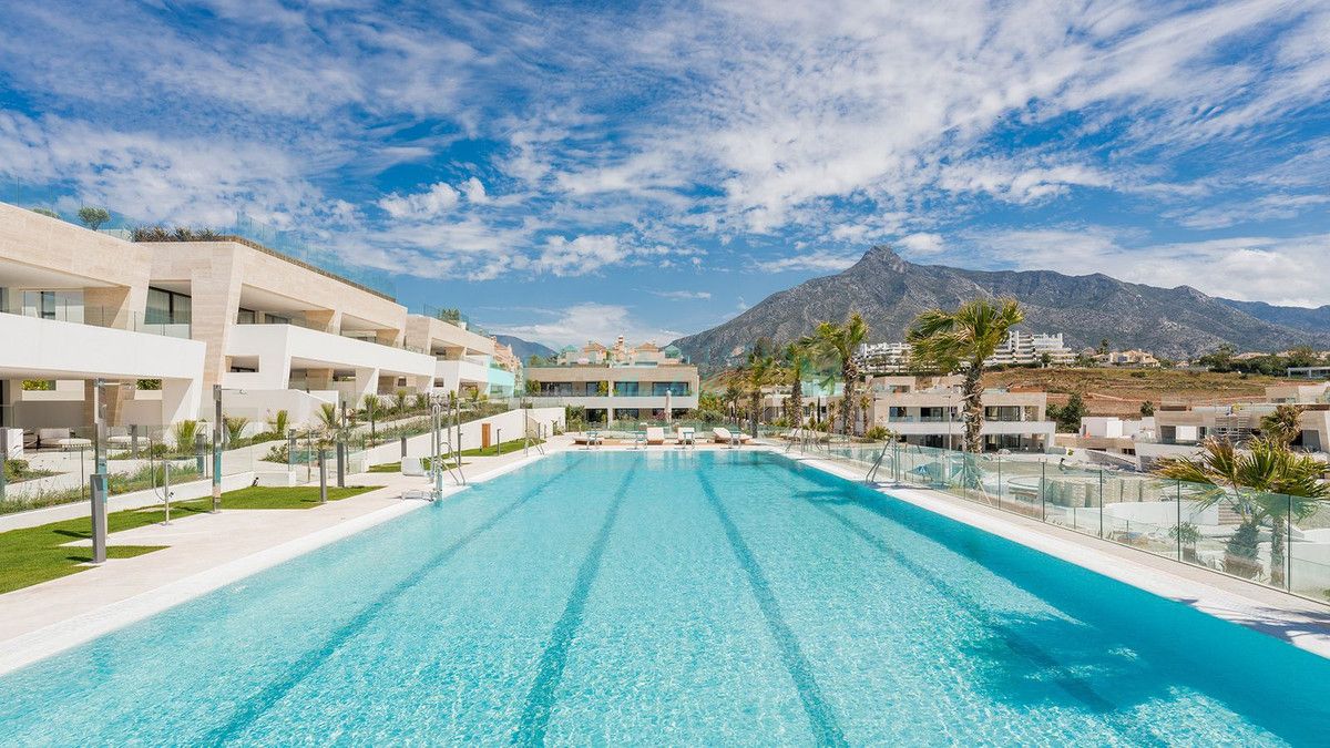 Ground Floor Apartment for sale in Marbella Golden Mile