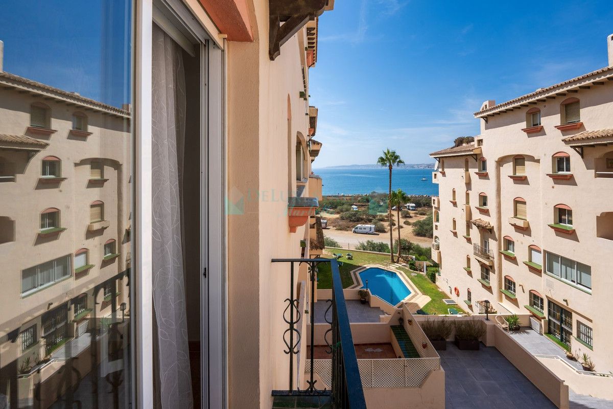 Apartamento en venta en Estepona