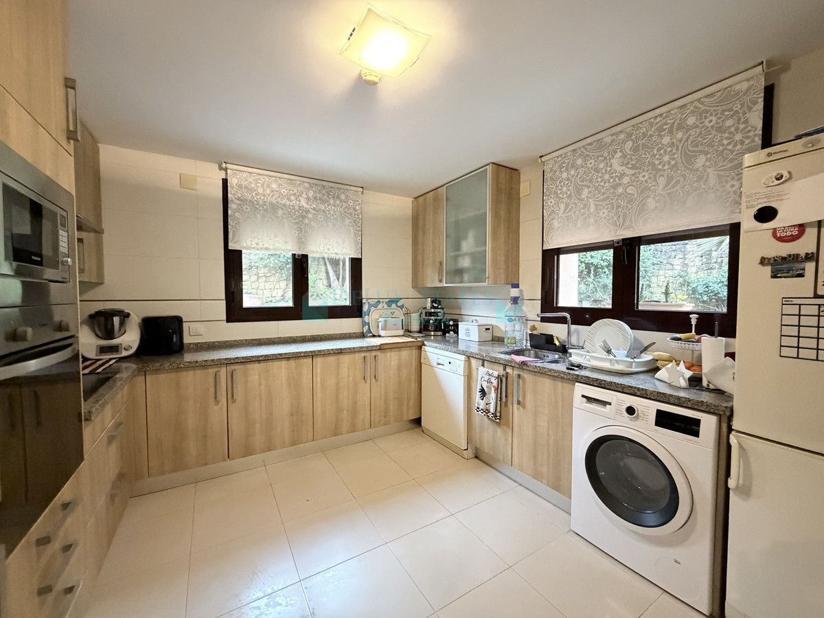 Semi Detached Villa for sale in Estepona