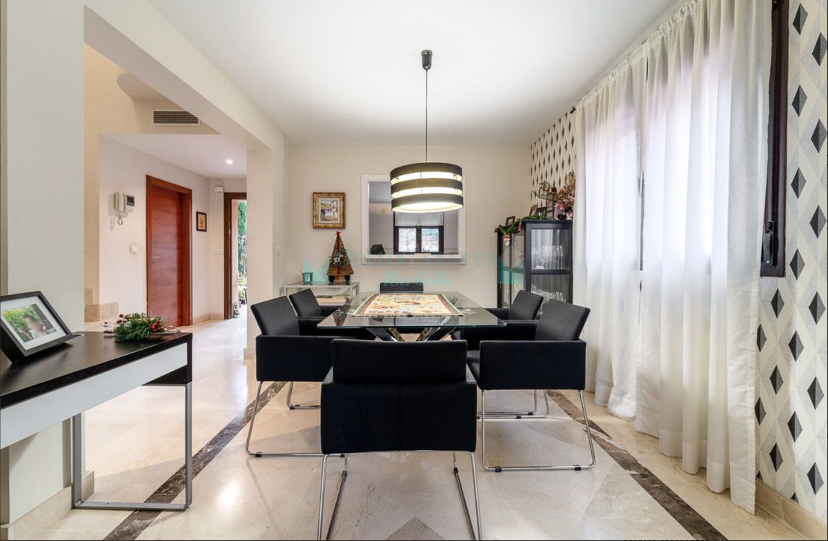 Semi Detached Villa for sale in Estepona