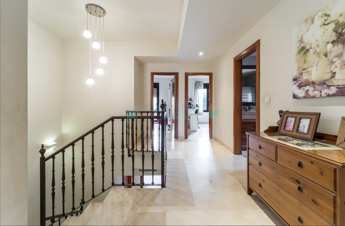 Semi Detached Villa for sale in Estepona