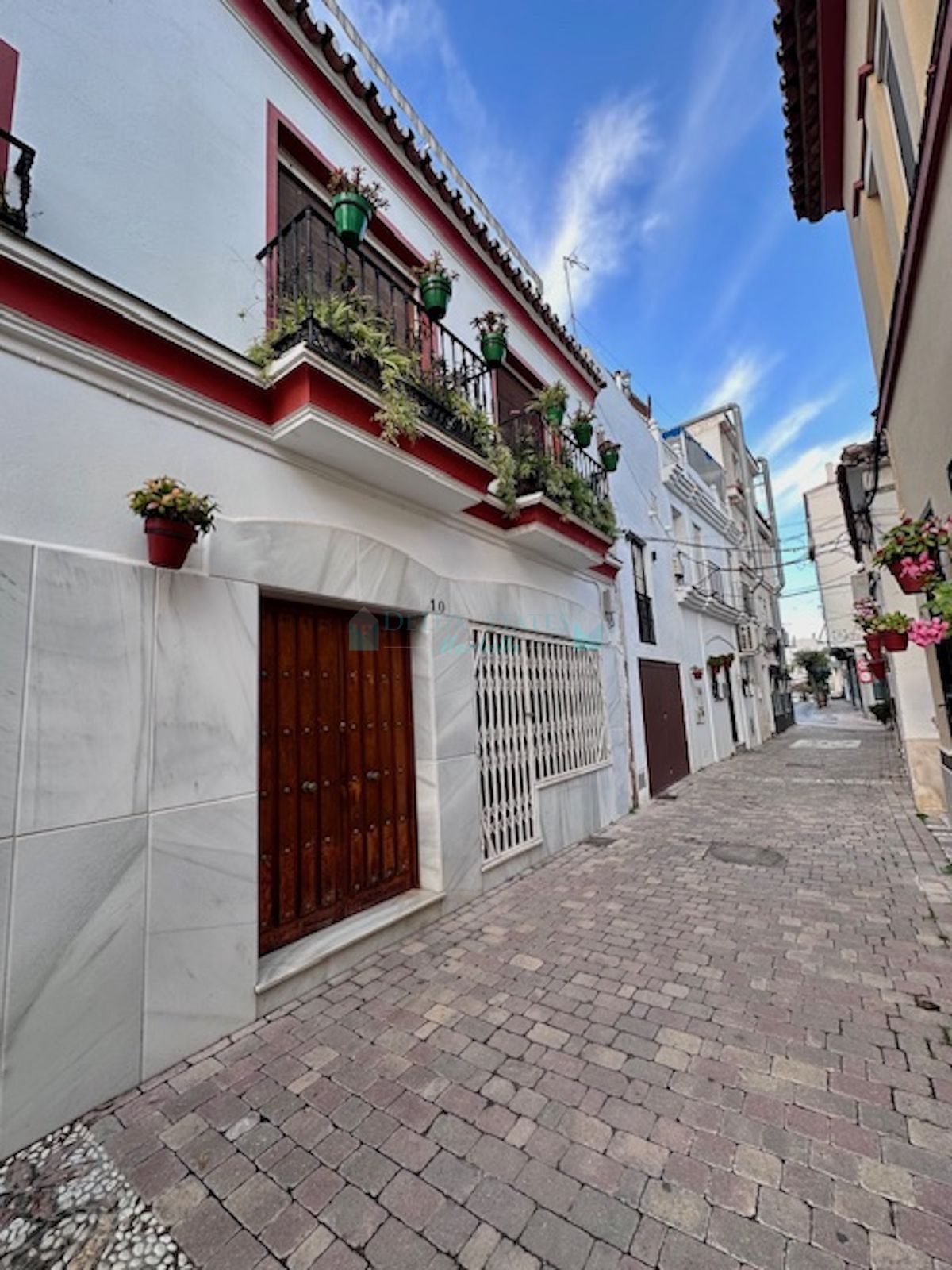 Penthouse for sale in Estepona