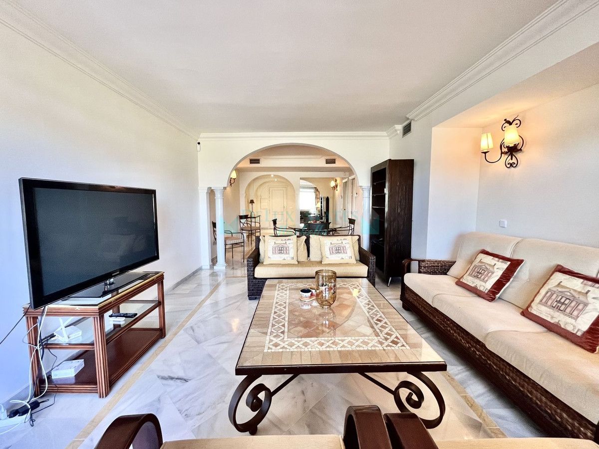 Apartamento en alquiler en Nueva Andalucia