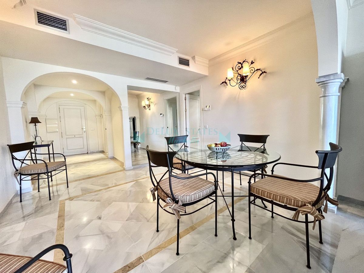 Apartamento en alquiler en Nueva Andalucia