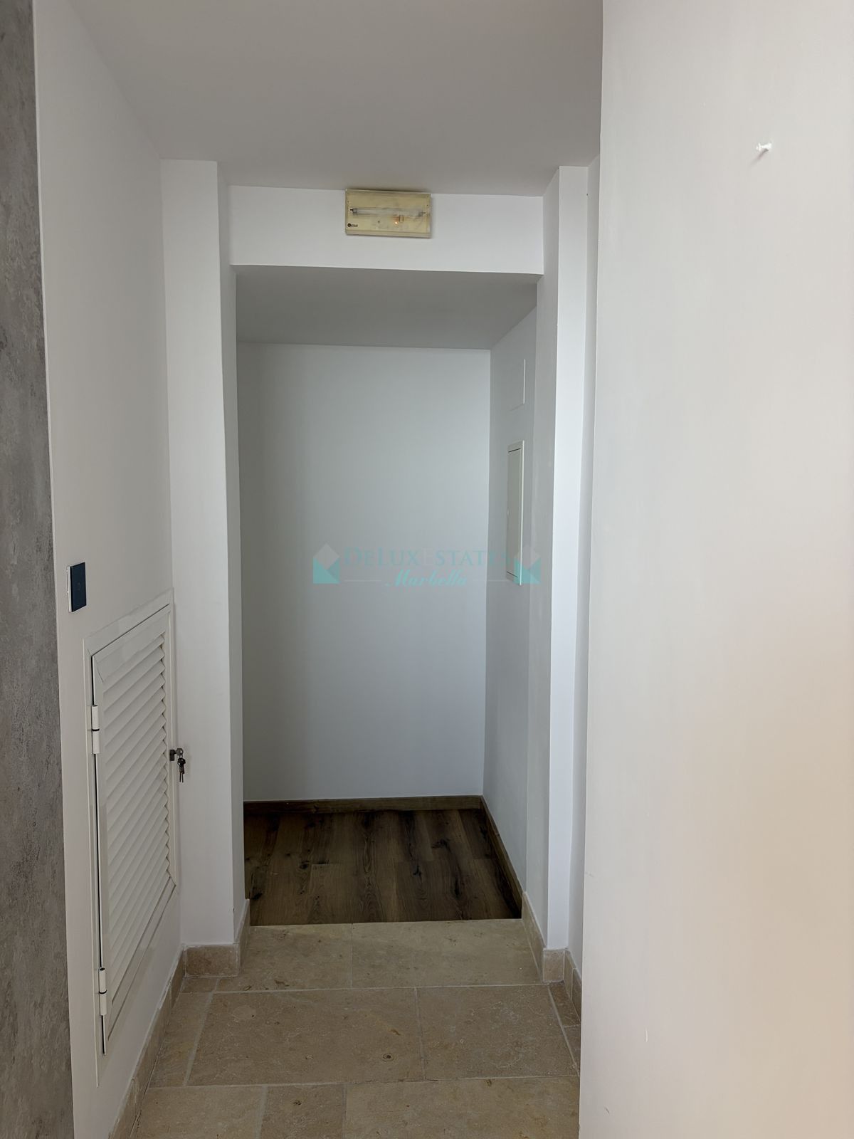 Oficina en alquiler en Nueva Andalucia