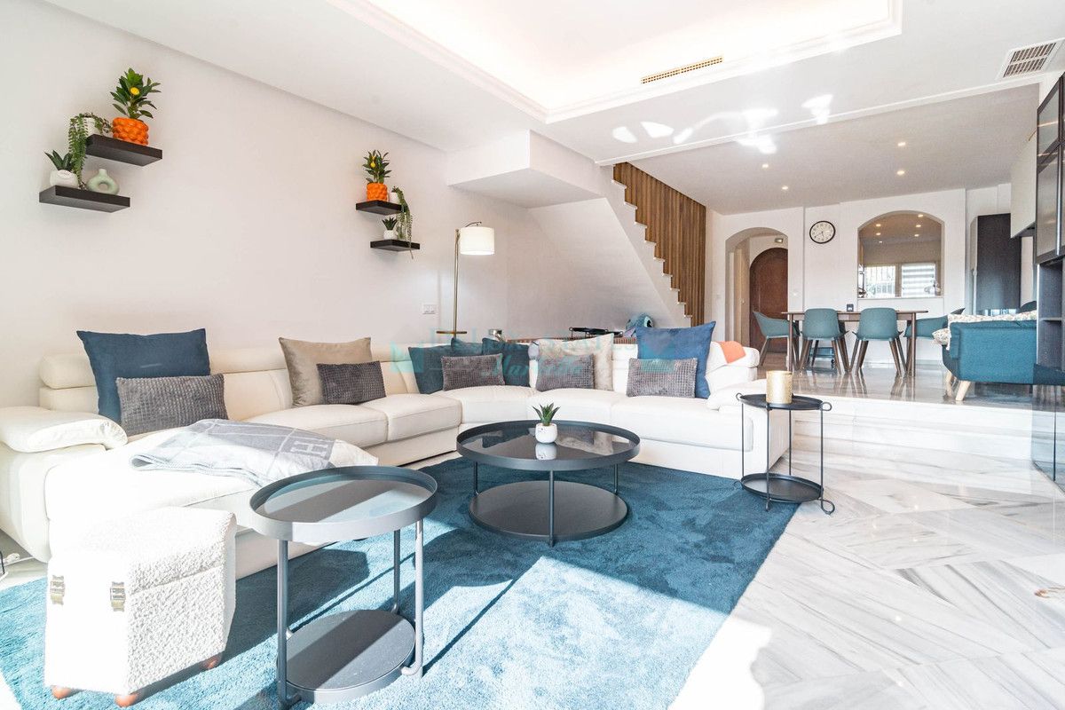 Adosado en alquiler en Nueva Andalucia