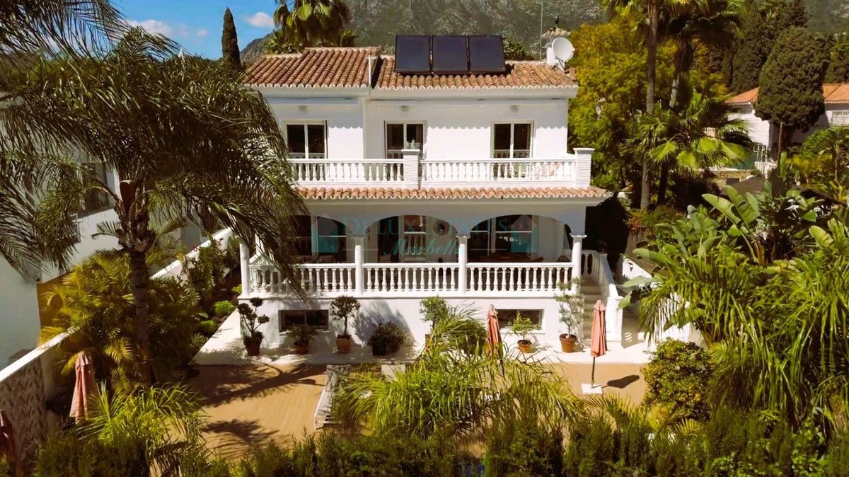 Villa for sale in Marbella Golden Mile