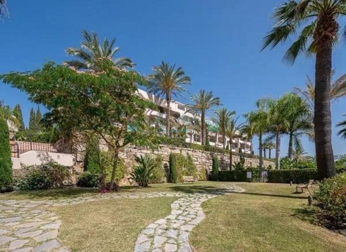 Apartamento en venta en Estepona