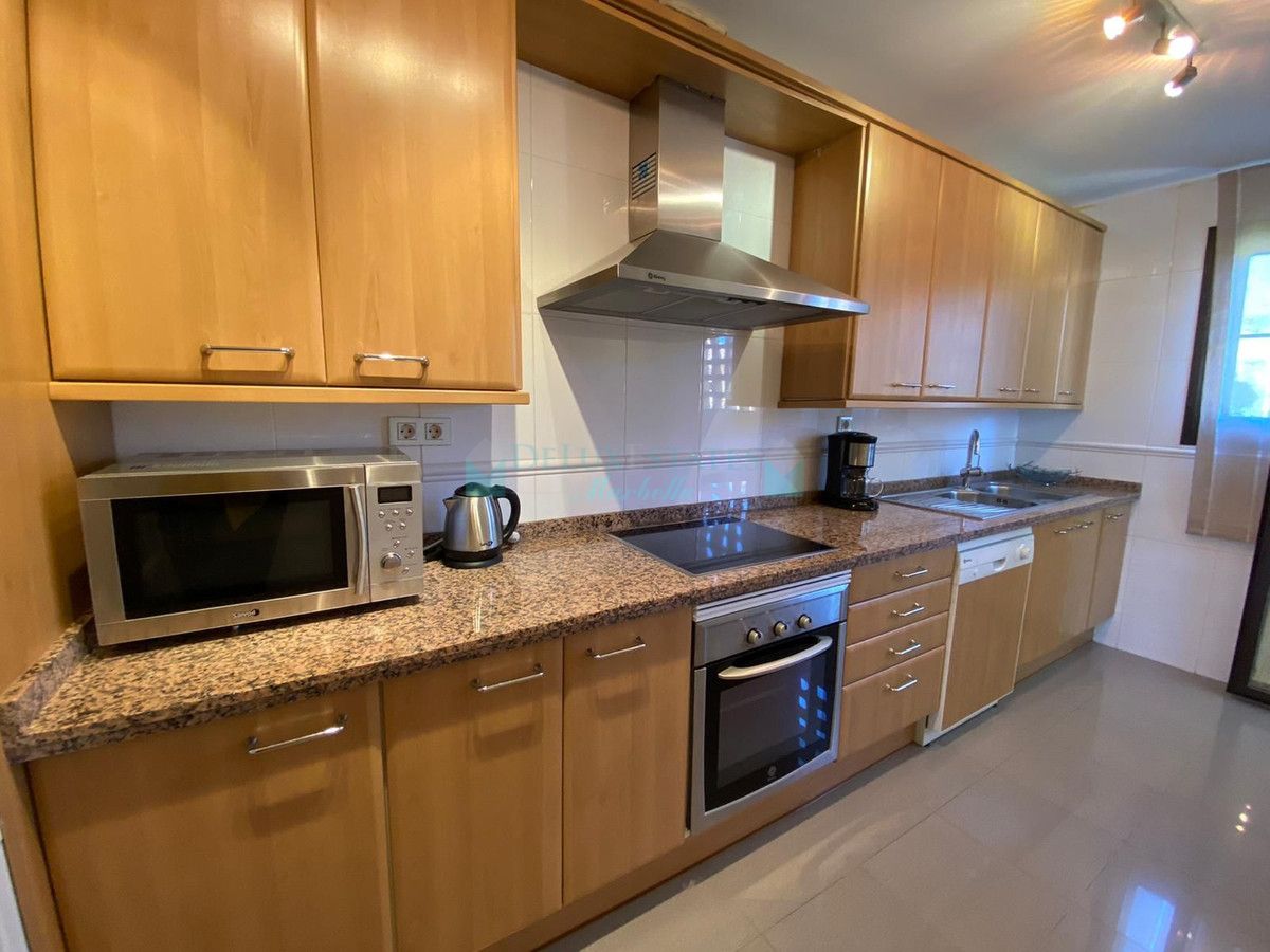 Apartamento en alquiler en Estepona