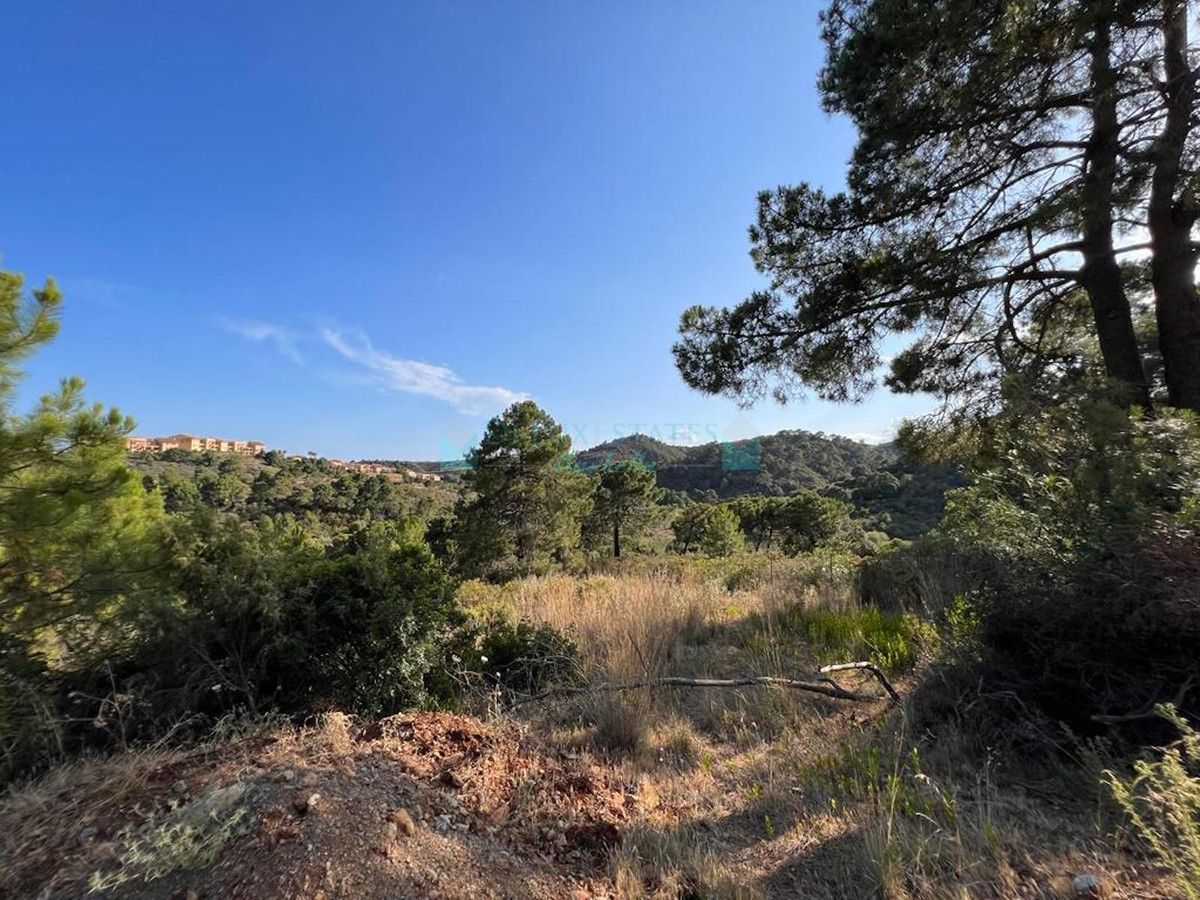 Residential Plot for sale in Estepona