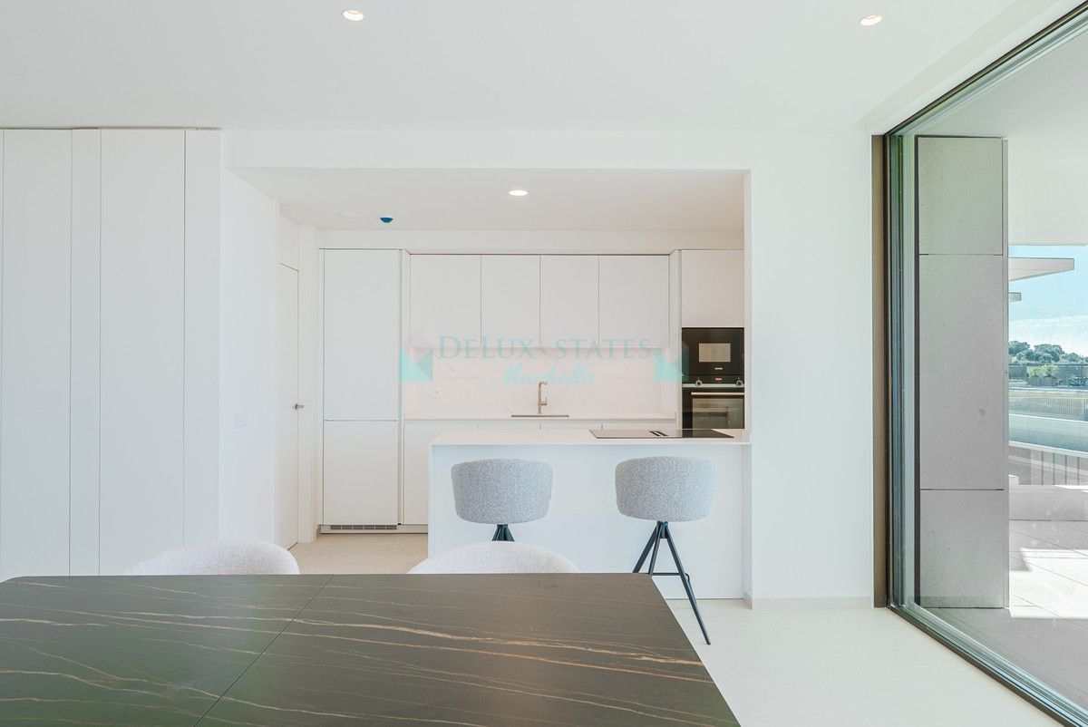 Apartment for sale in Benahavis